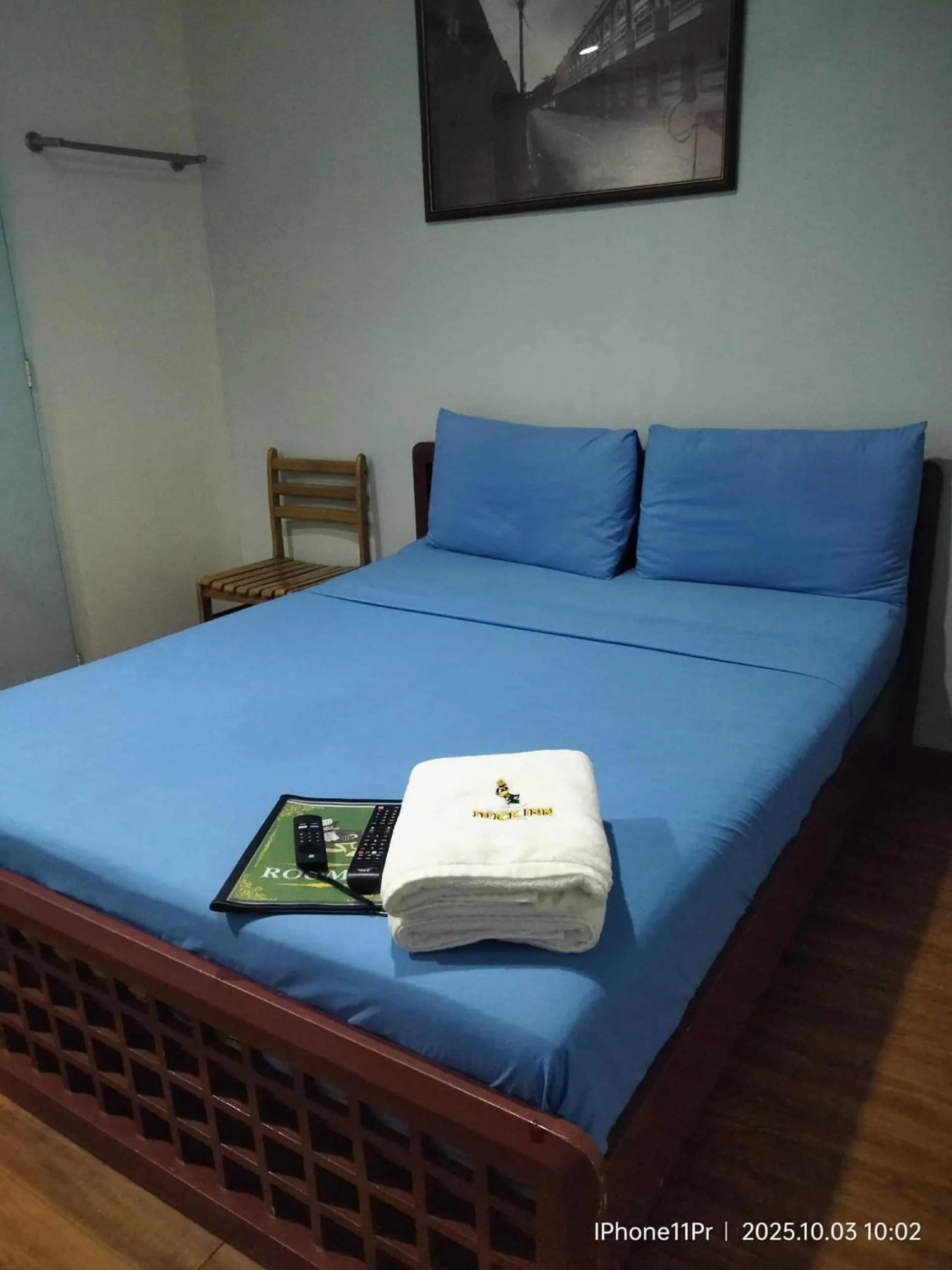 Bedroom, Bed in DUCK INN AND RESTAURANT