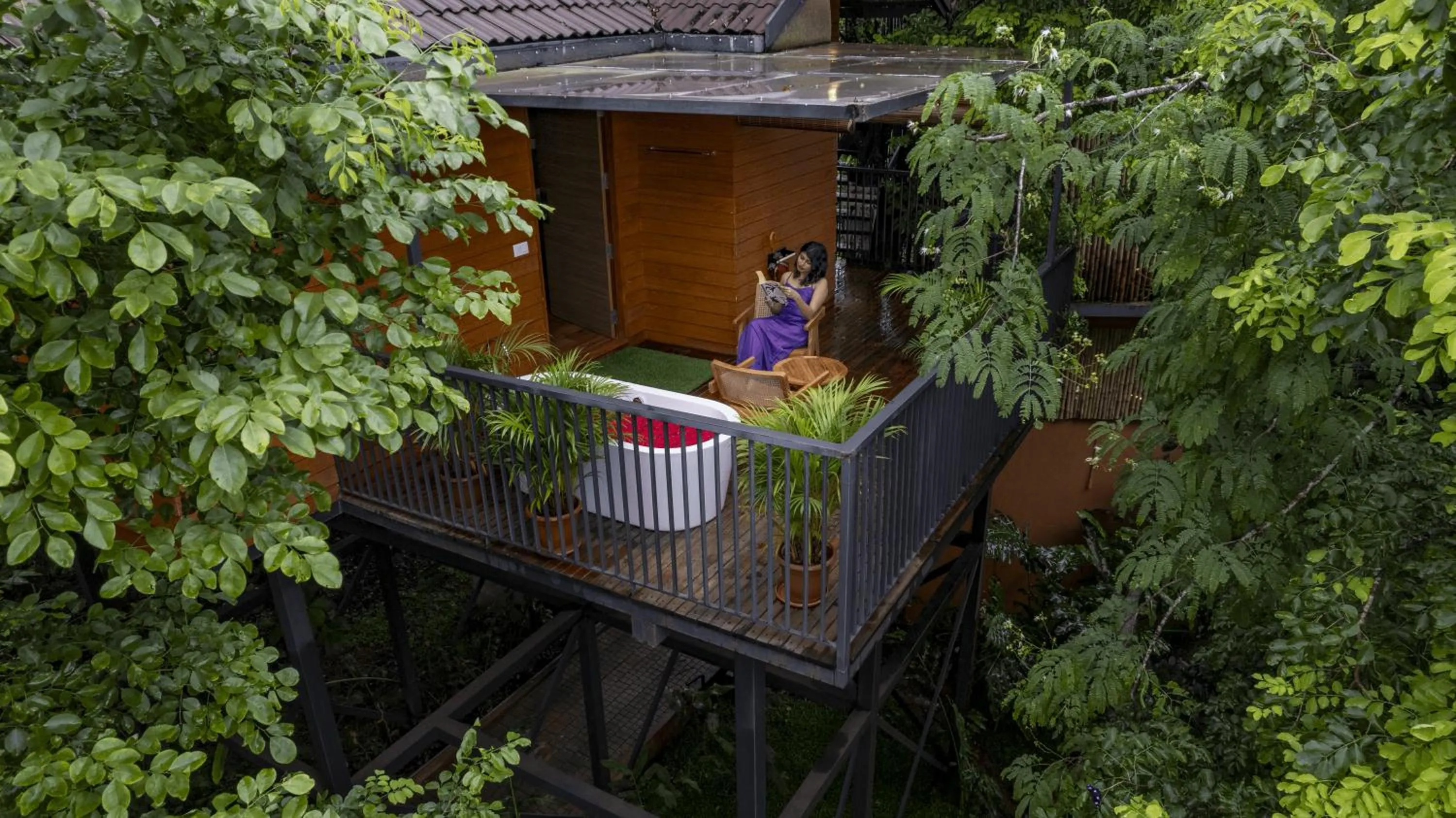 Facade/entrance in Crystal Kuruva Nature Resort & Spa