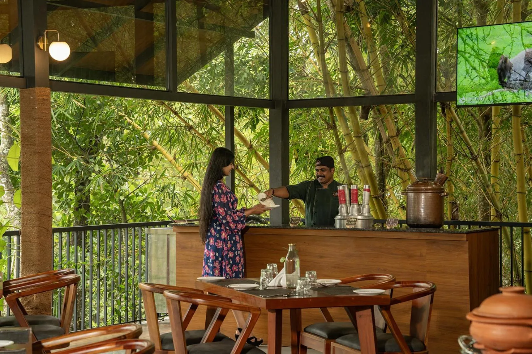 Restaurant/places to eat in Crystal Kuruva Nature Resort & Spa