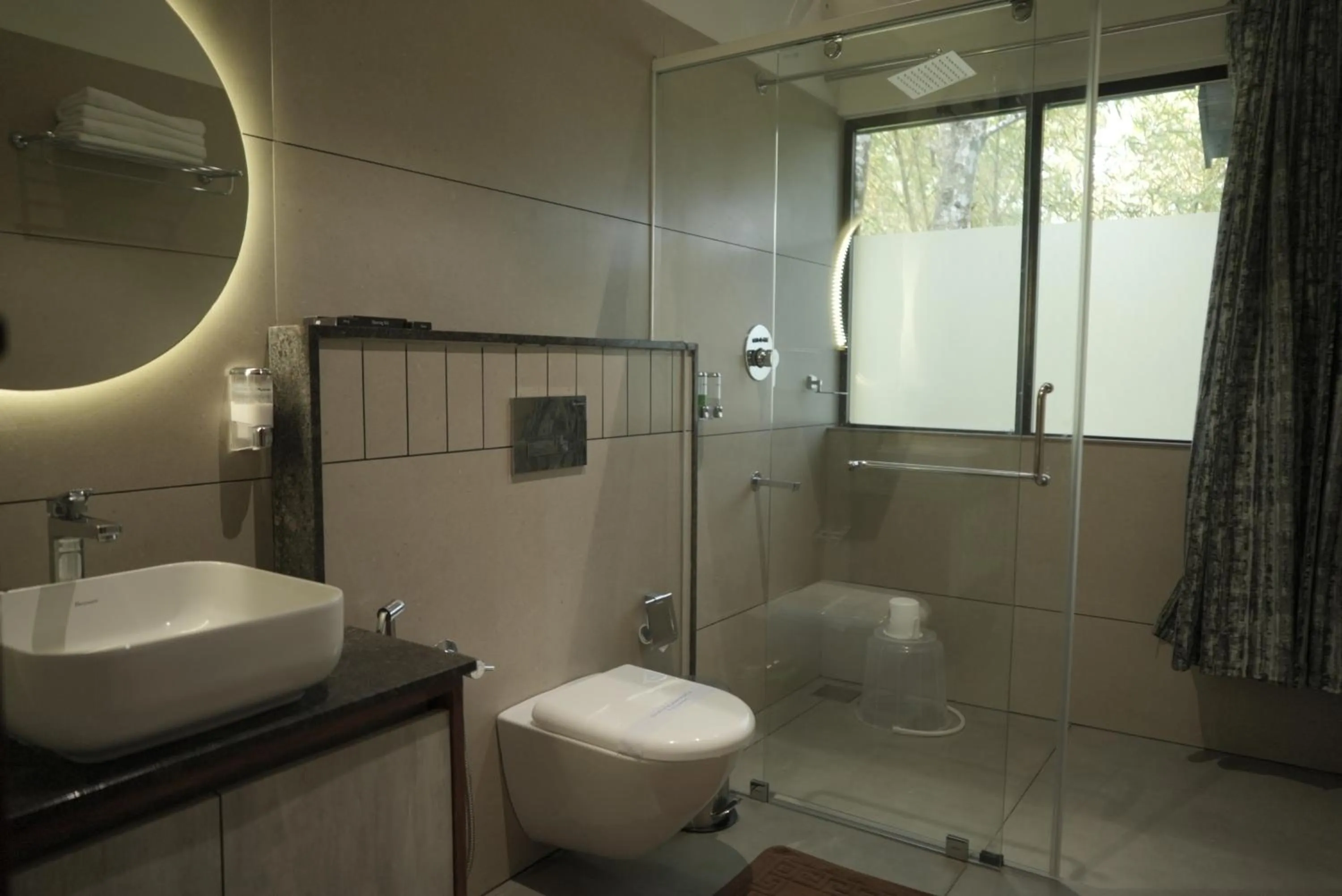 Shower in Crystal Kuruva Nature Resort & Spa