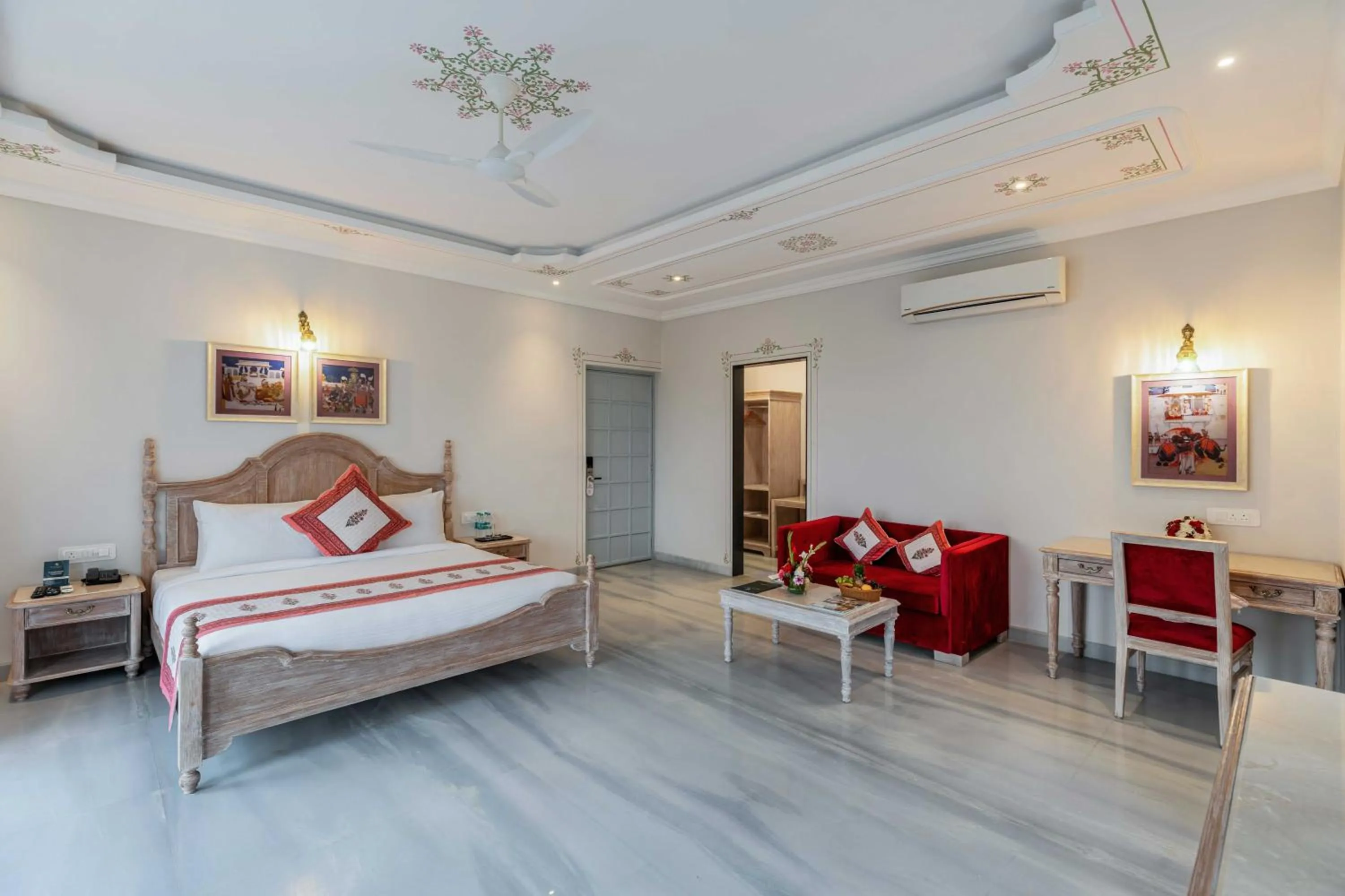 Photo of the whole room, Bed in Maan Vilas - A Boutique Hotel Udaipur