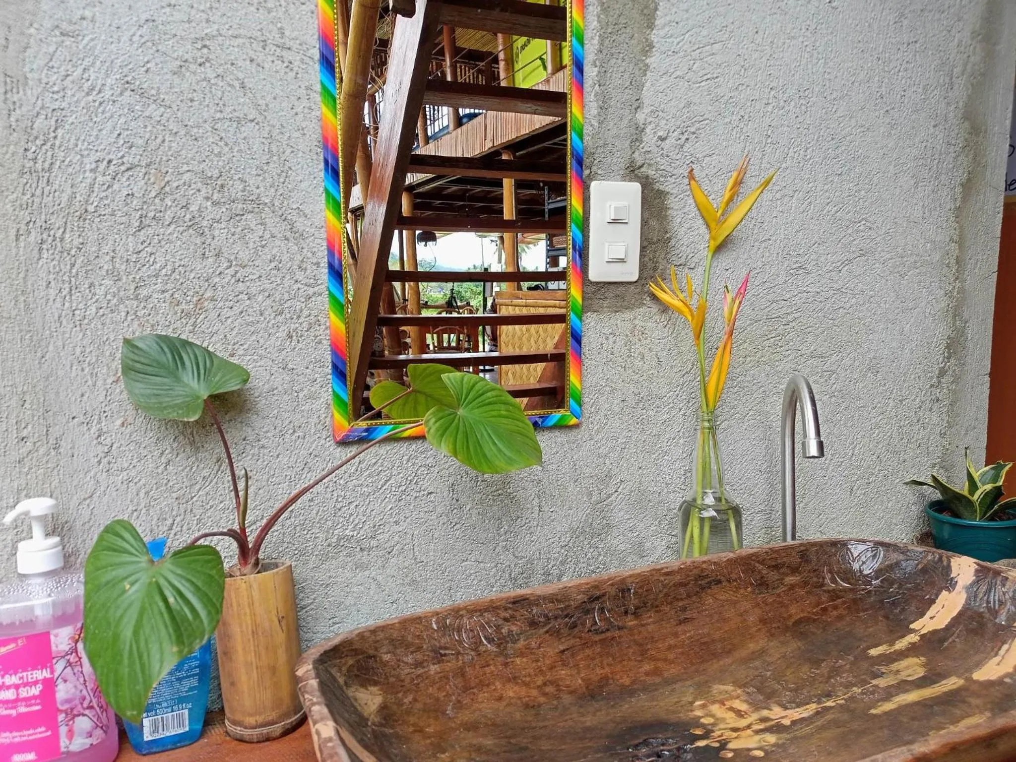 Toilet in Surf and Skate Duli El Nido By Kiteclub Palawan