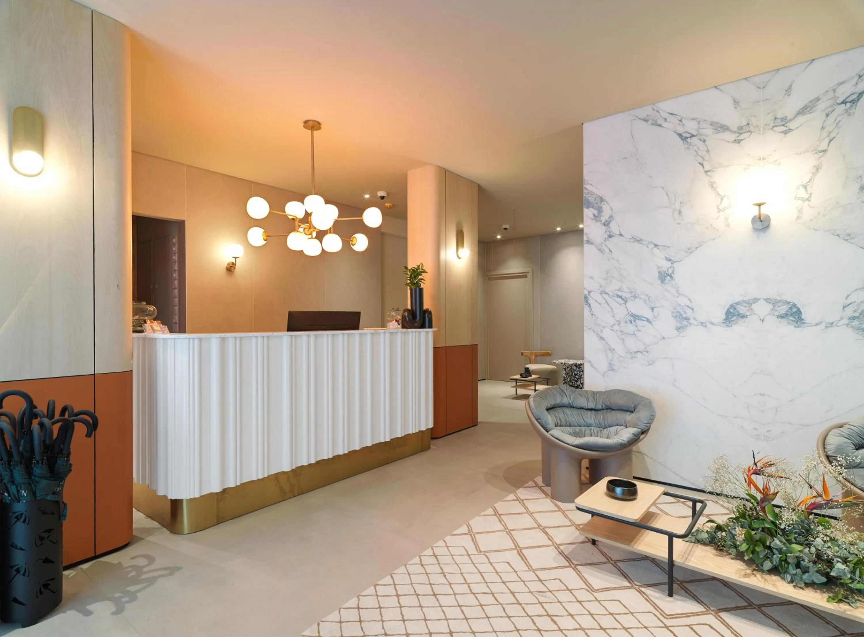 Lobby or reception in LIV Mackenzie Beach Suites Larnaca ADULTS ONLY