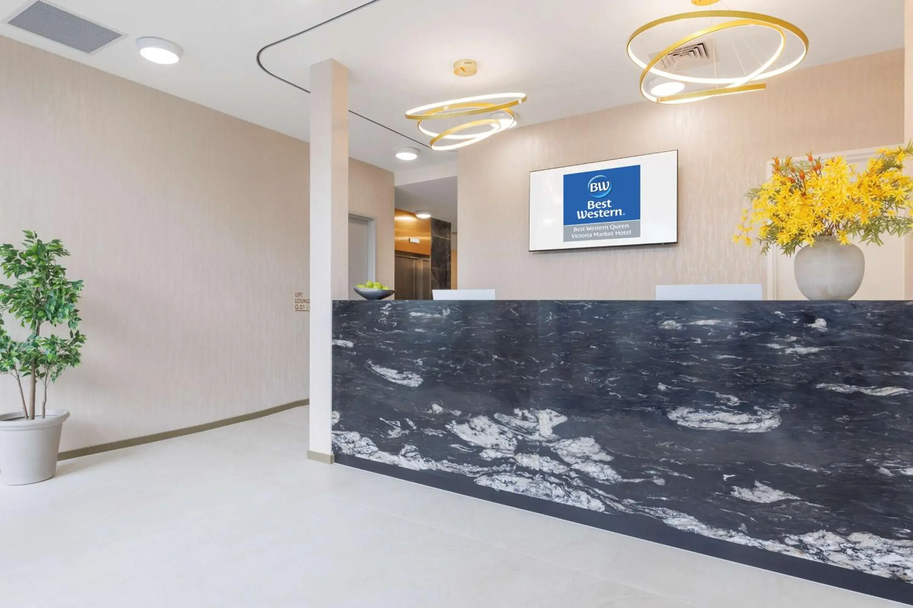 Lobby or reception in Best Western Queen Victoria Market Hotel Lobby or reception in Best Western Queen Victoria Market Hotel