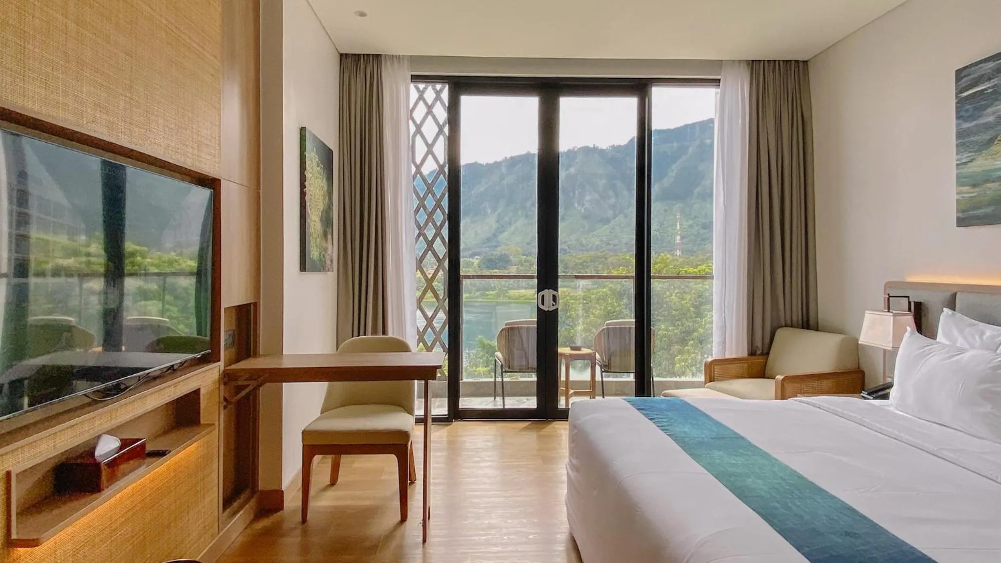 View (from property/room), Bed in Marianna Resort And Convention Tuktuk - Samosir, Marclan Collection