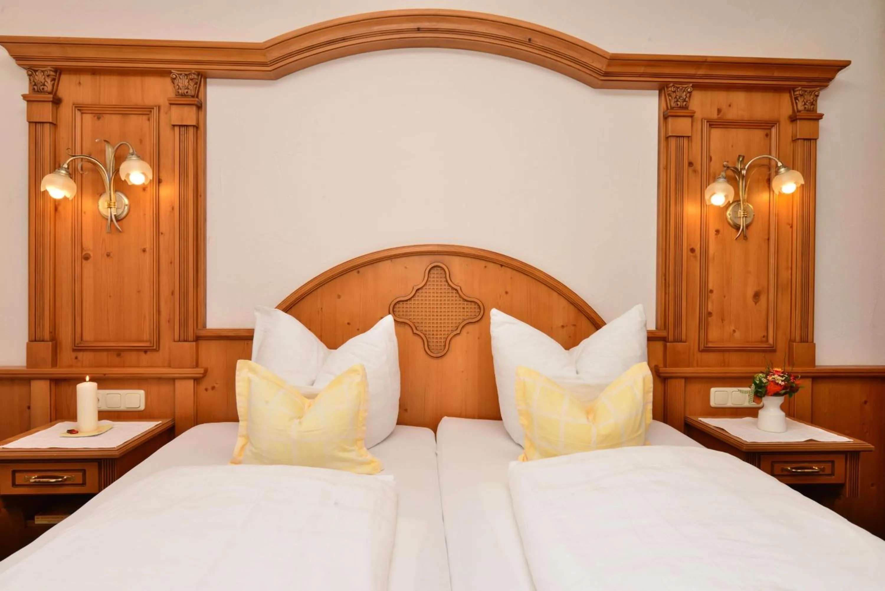 Bed in Hotel-Pension Seebad "Seegenuss-Natur-Spa"