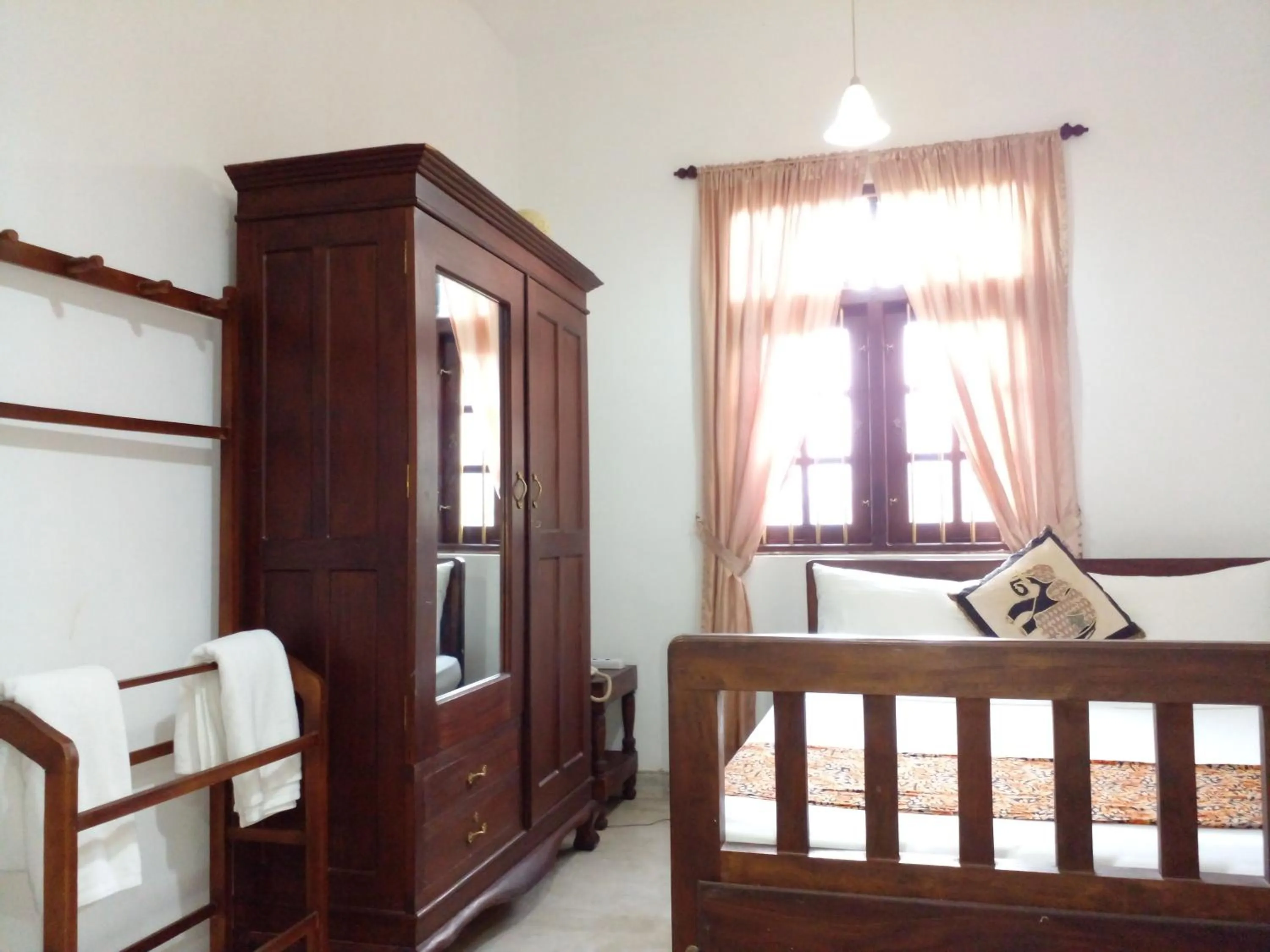 Bed in Muduna Walawwa Resort