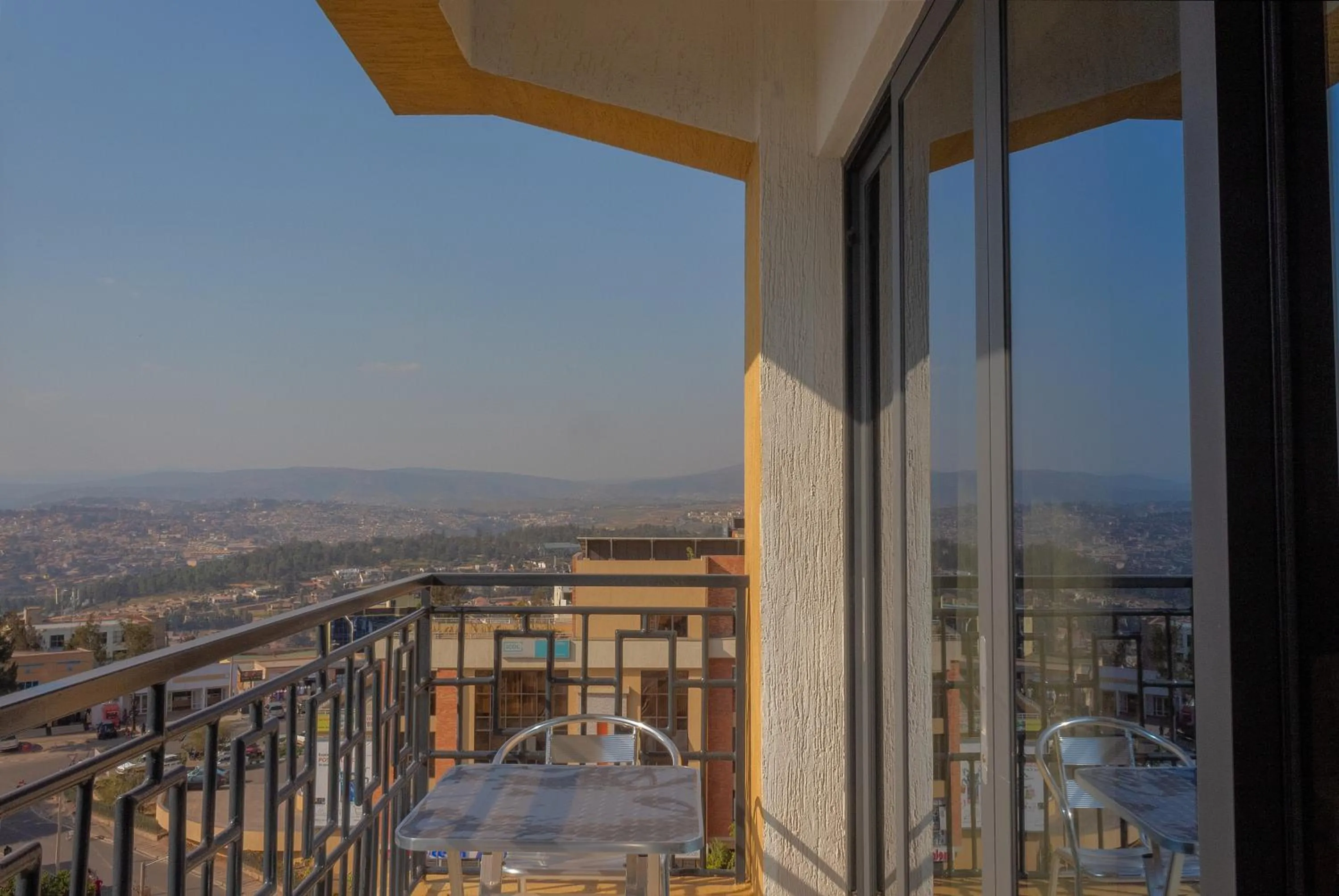 Balcony/Terrace in Tropical Plaza Apartments