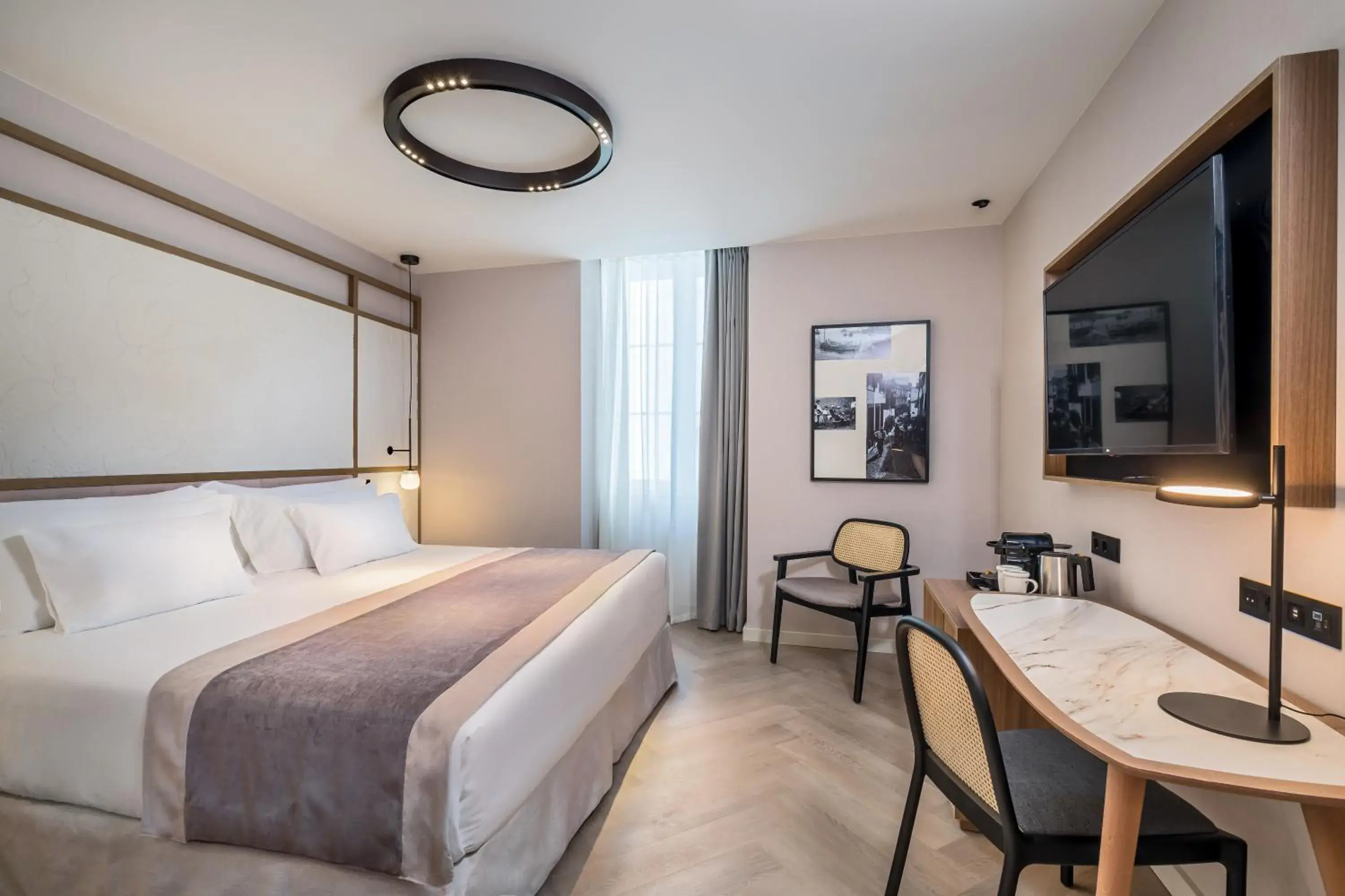 Bedroom, Bed in Barceló Funchal Oldtown Bedroom, Bed in Barceló Funchal Oldtown