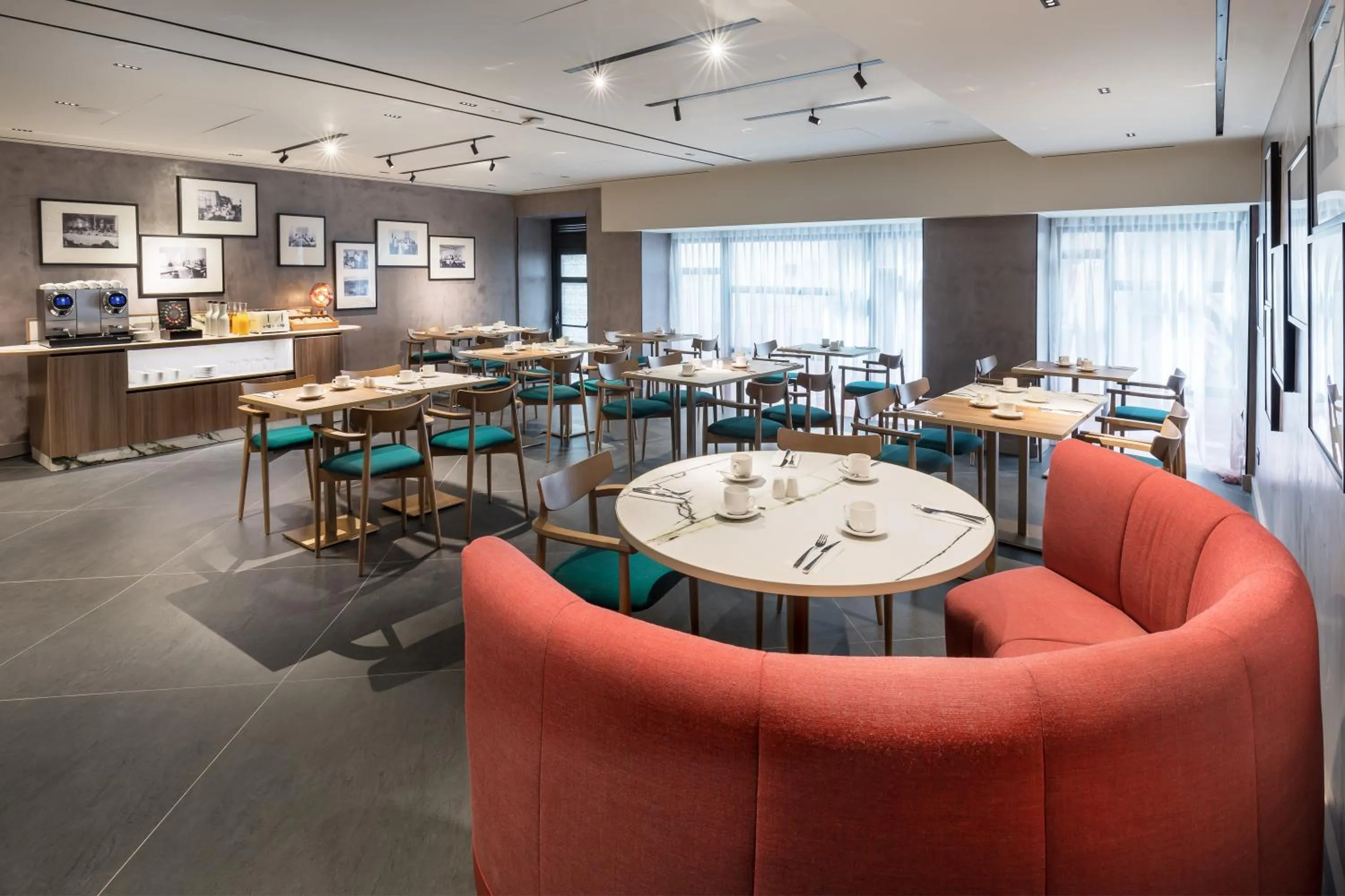 Restaurant/places to eat in Barceló Funchal Oldtown