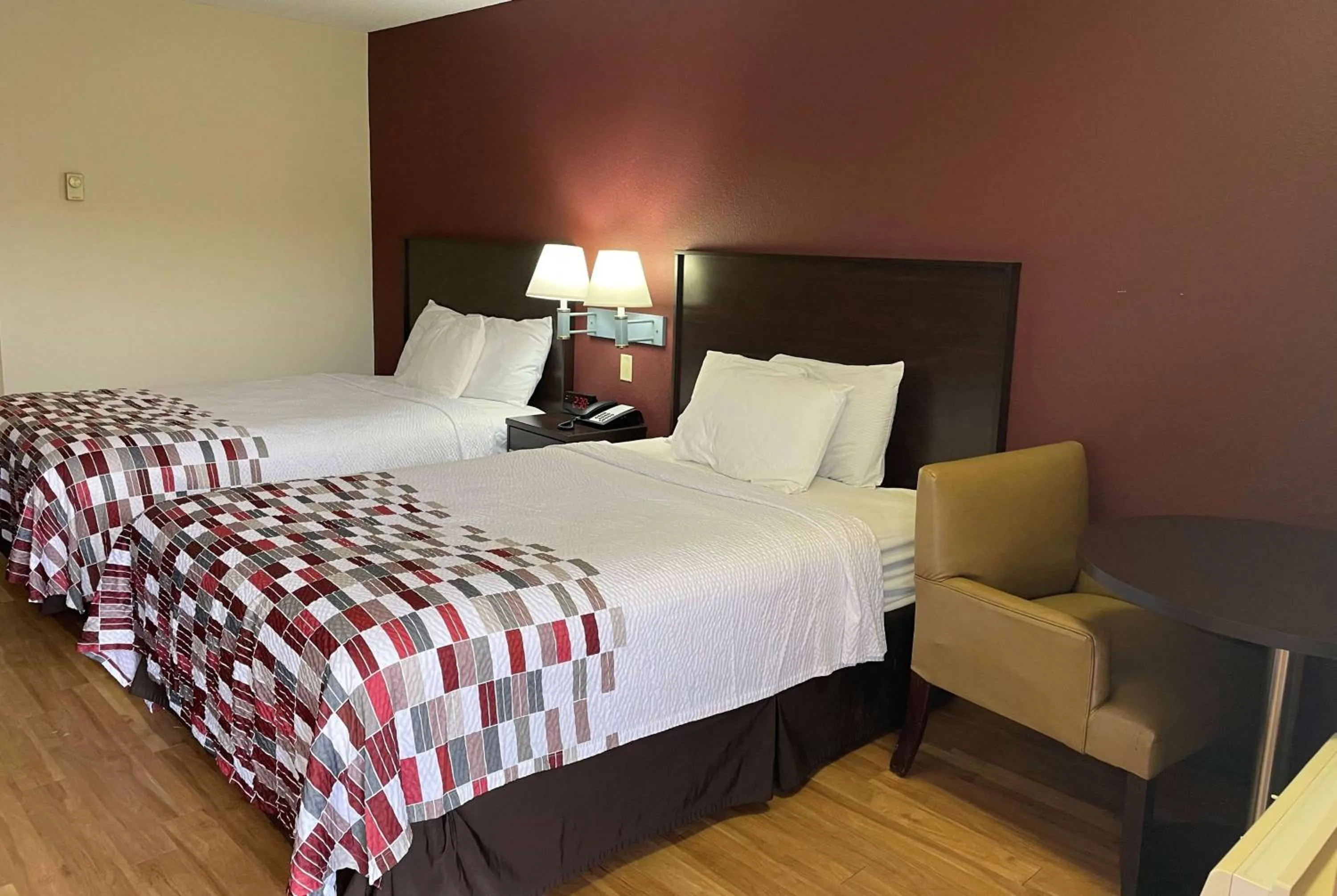 Photo of the whole room in Travelodge by Wyndham Holland-Toledo