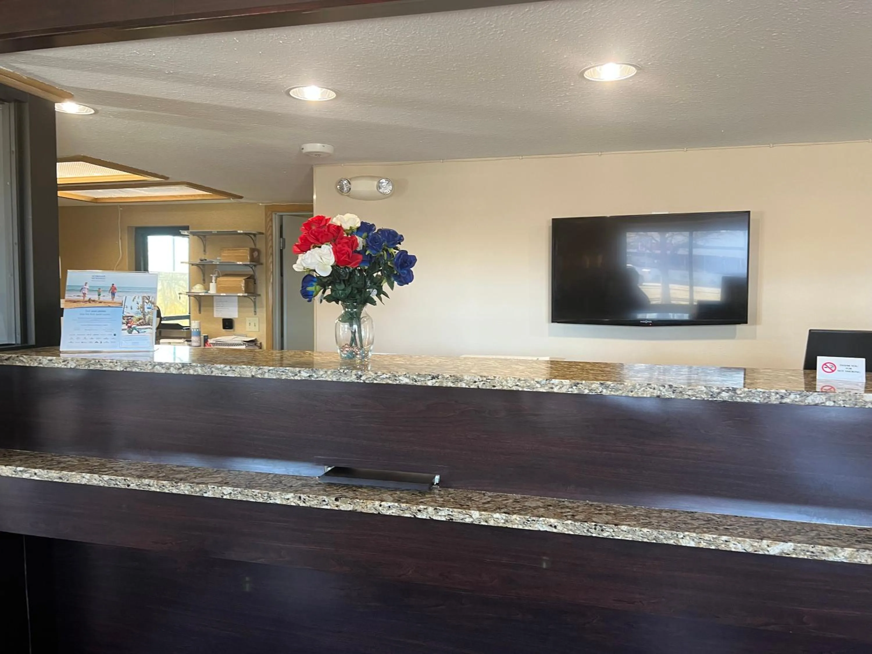 Travelodge by Wyndham Holland-Toledo