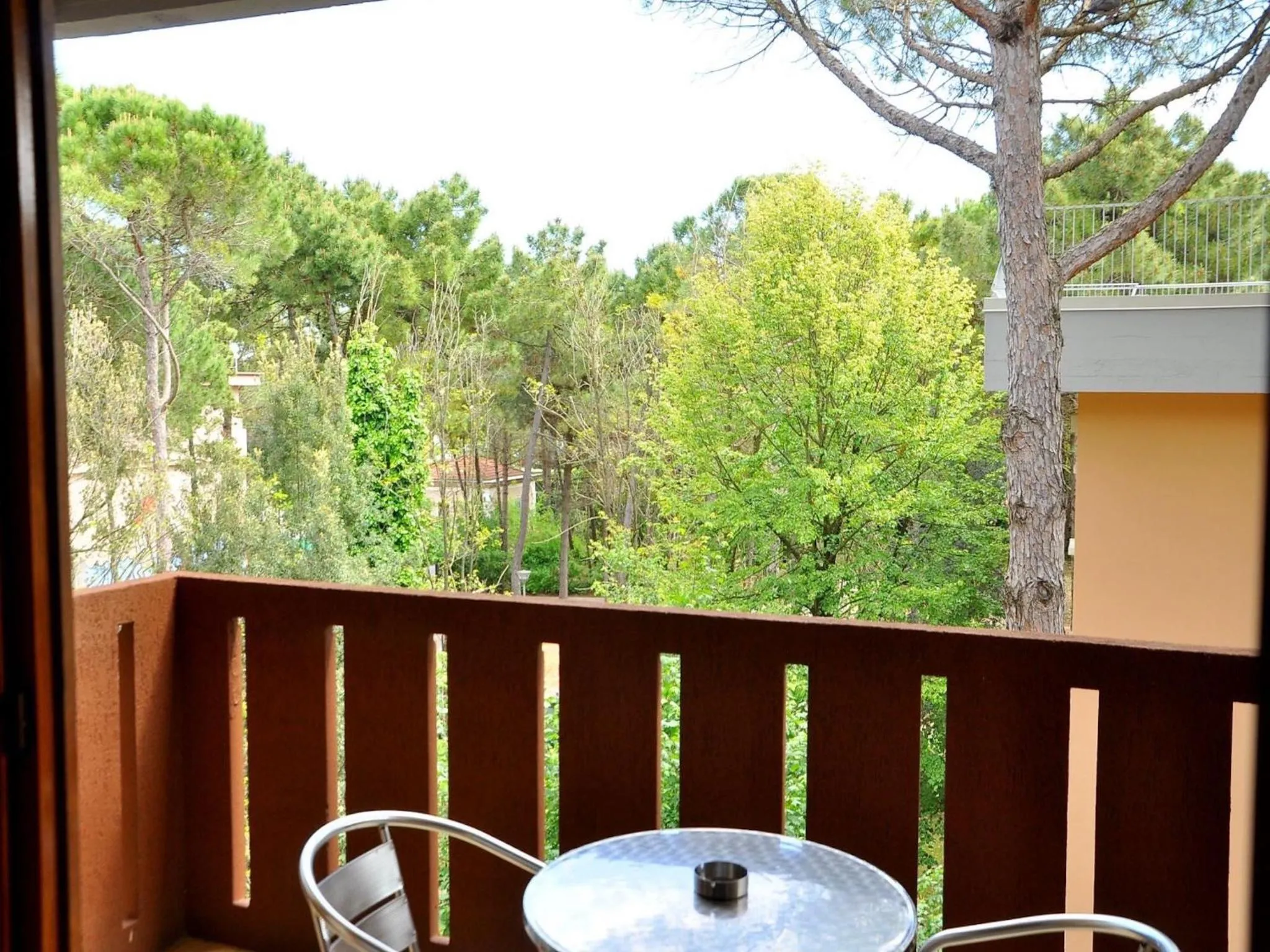 Sunny flat with terrace - Beahost