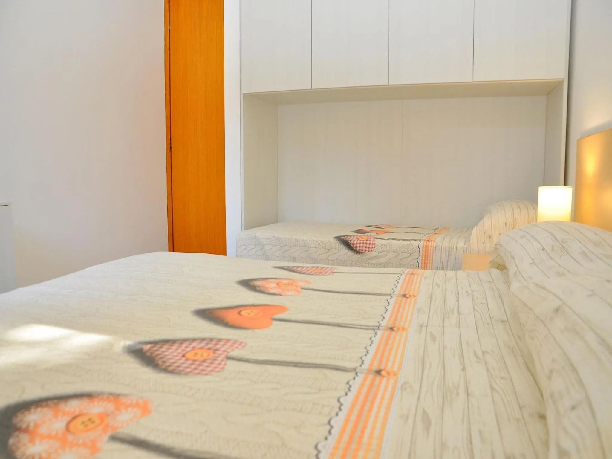 Bedroom, Bed in Cozy flat with sunlit balcony retreat - Beahost