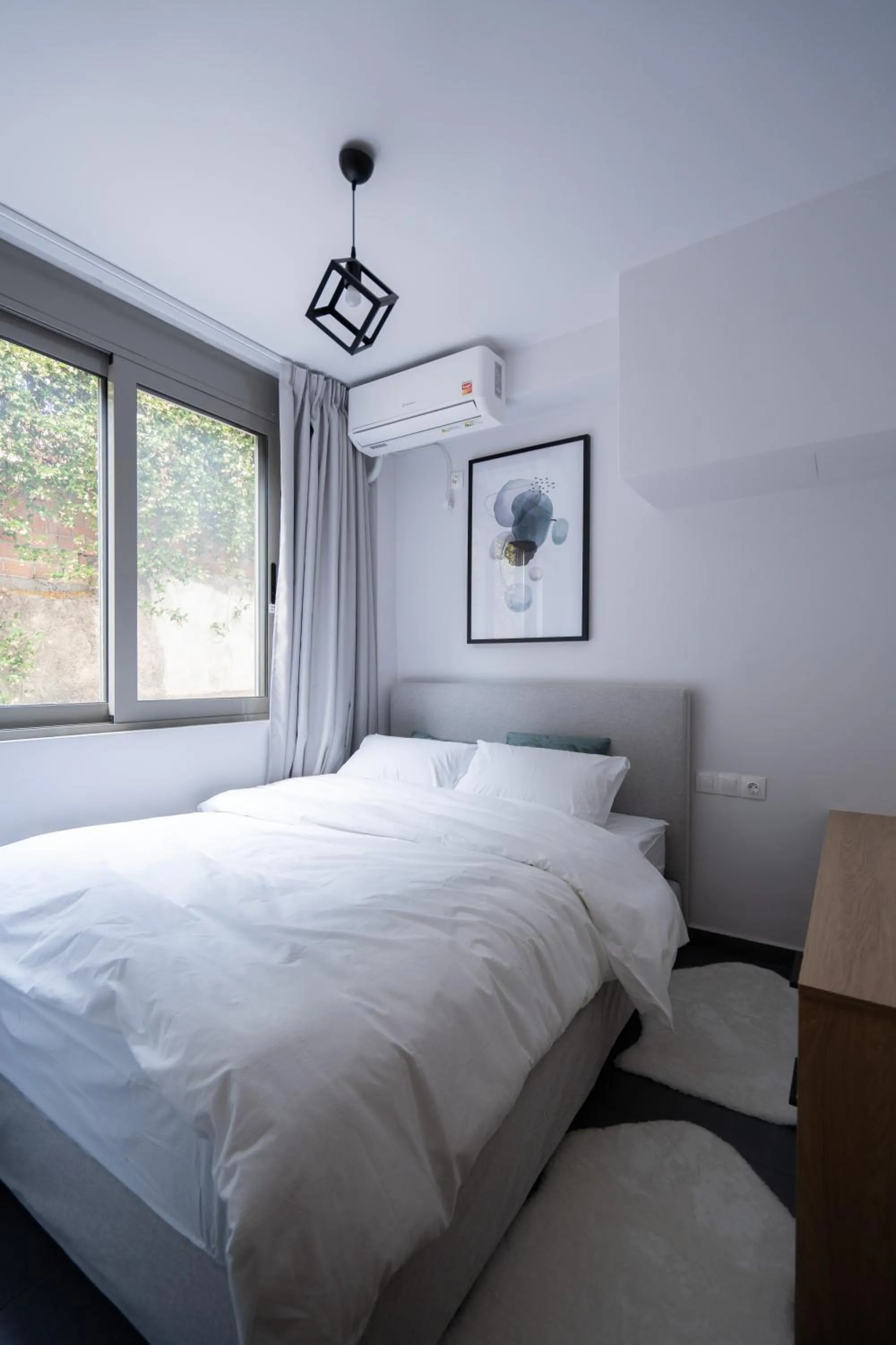 Bed in Starlight Residence