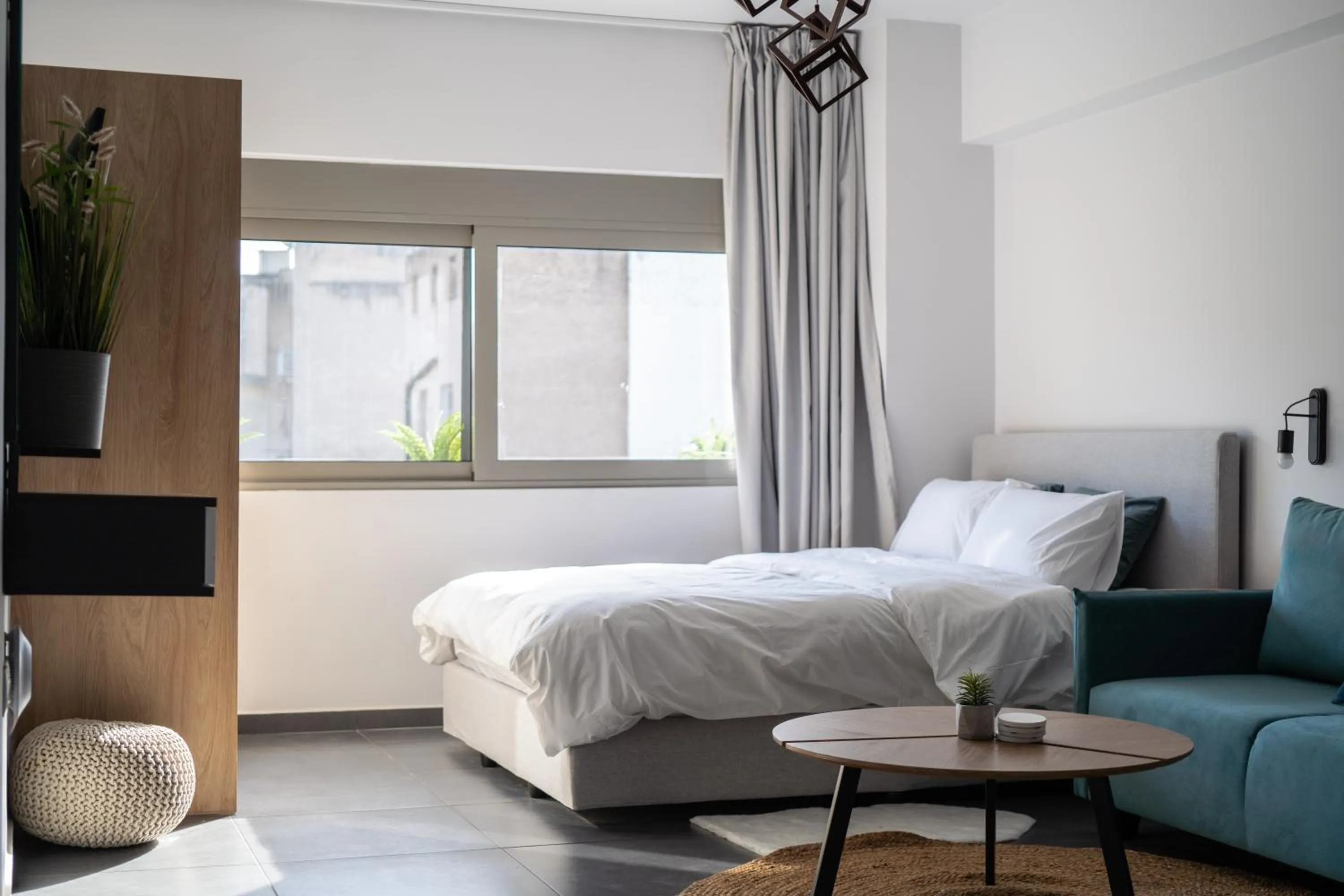 Bed in Starlight Residence