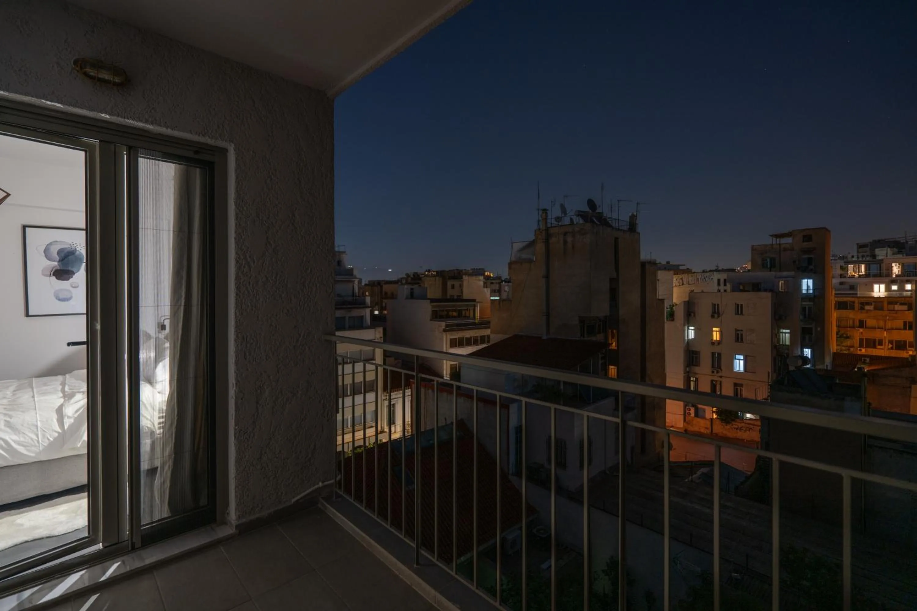 Night in Starlight Residence