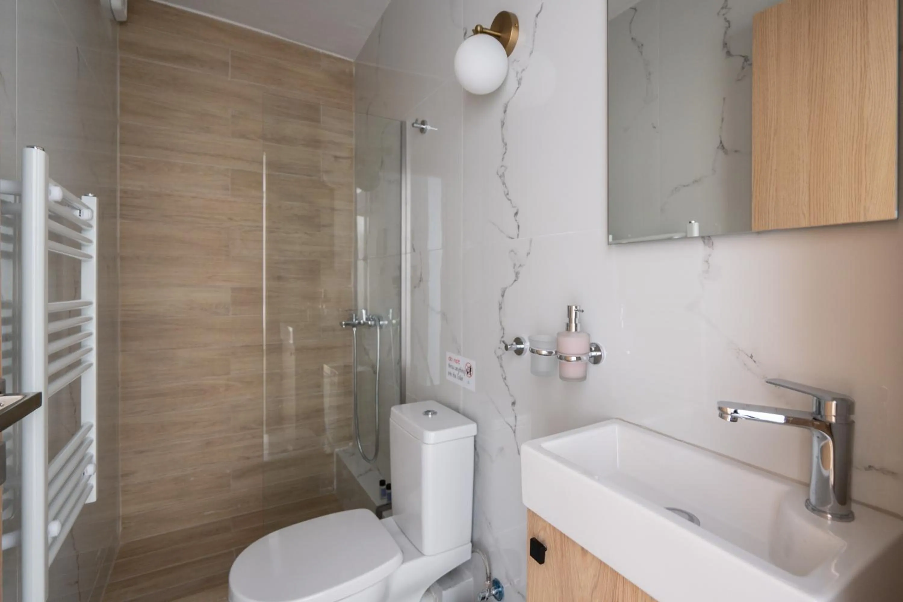 Bathroom in Starlight Residence