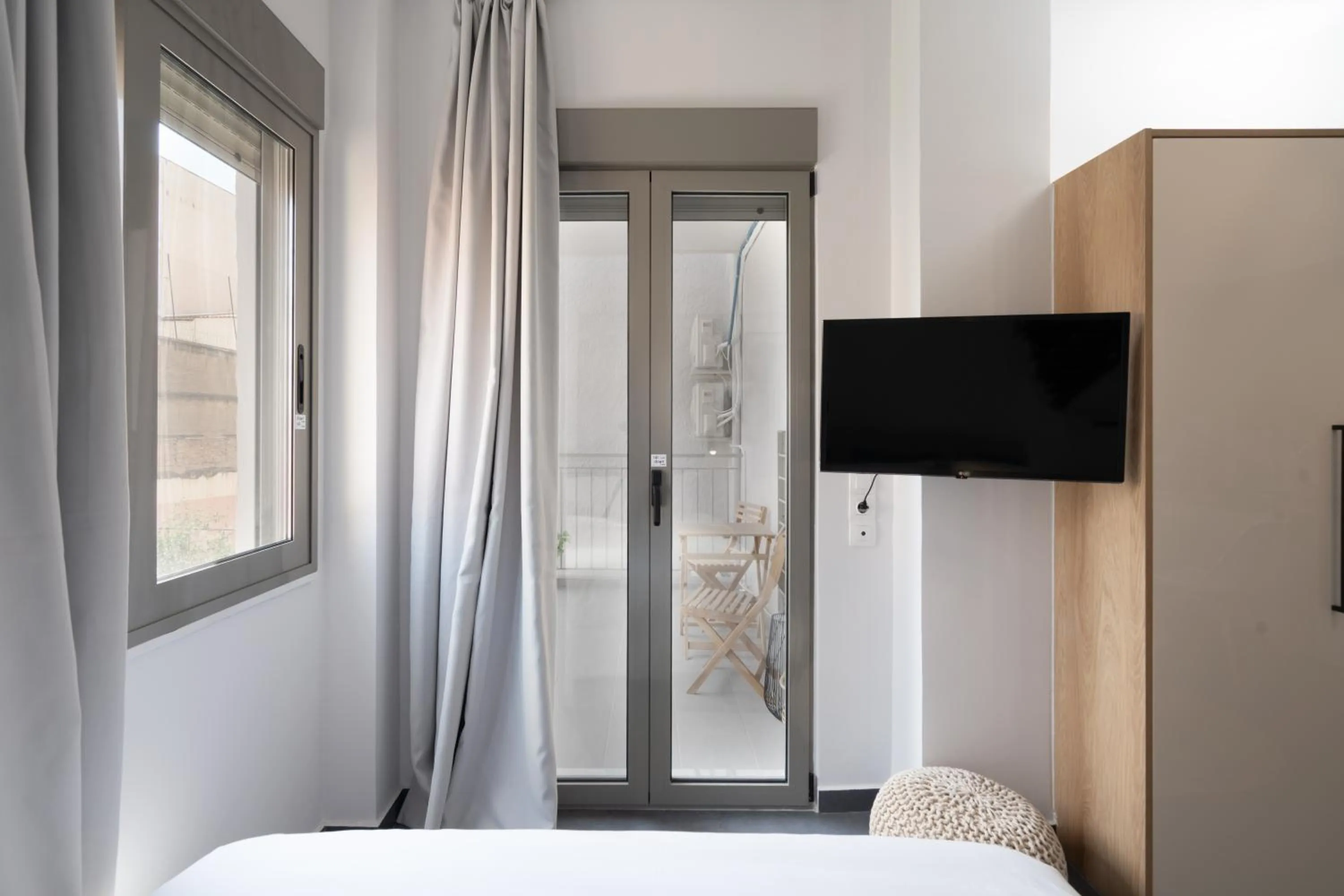 Bed in Starlight Residence