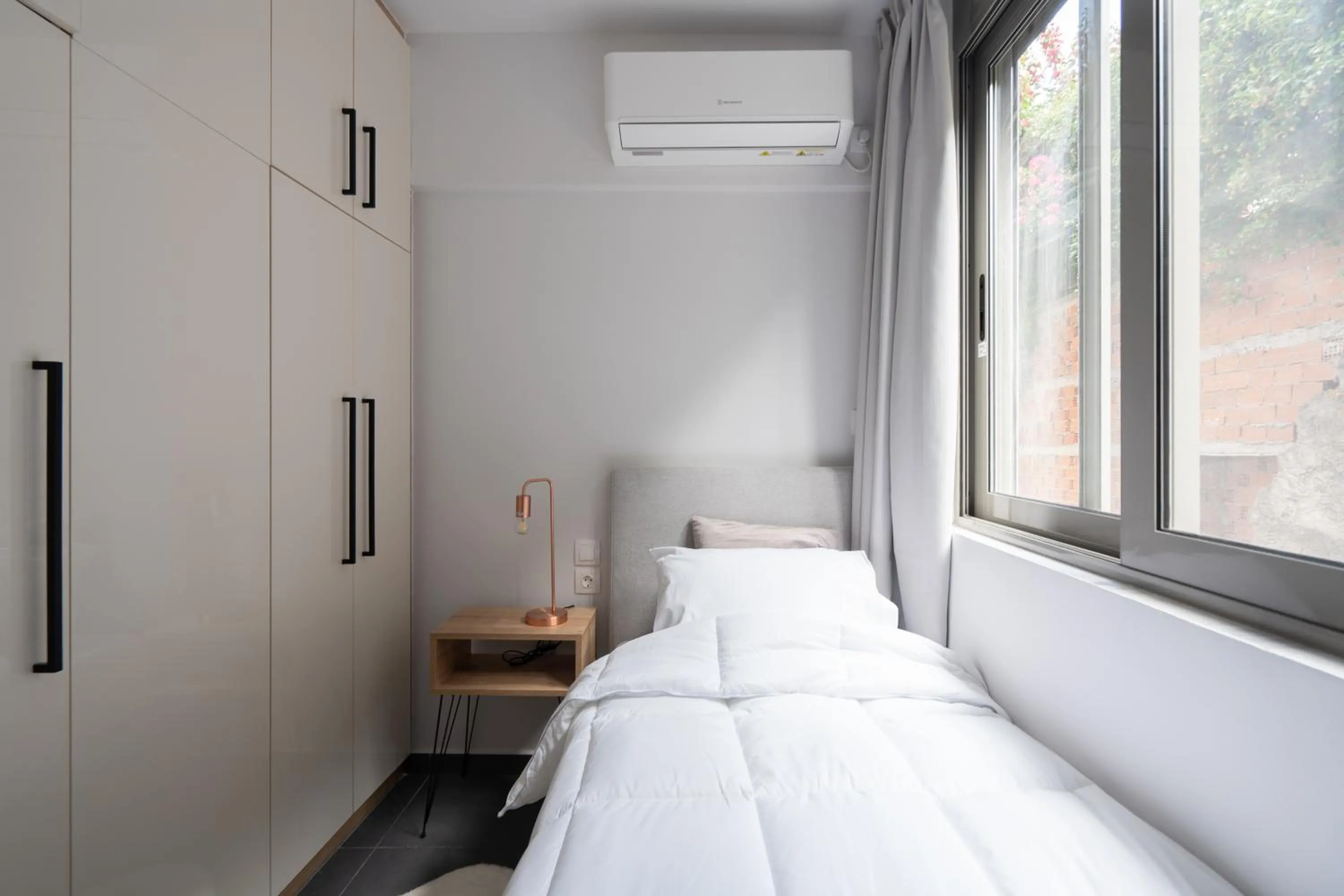 Bed in Starlight Residence