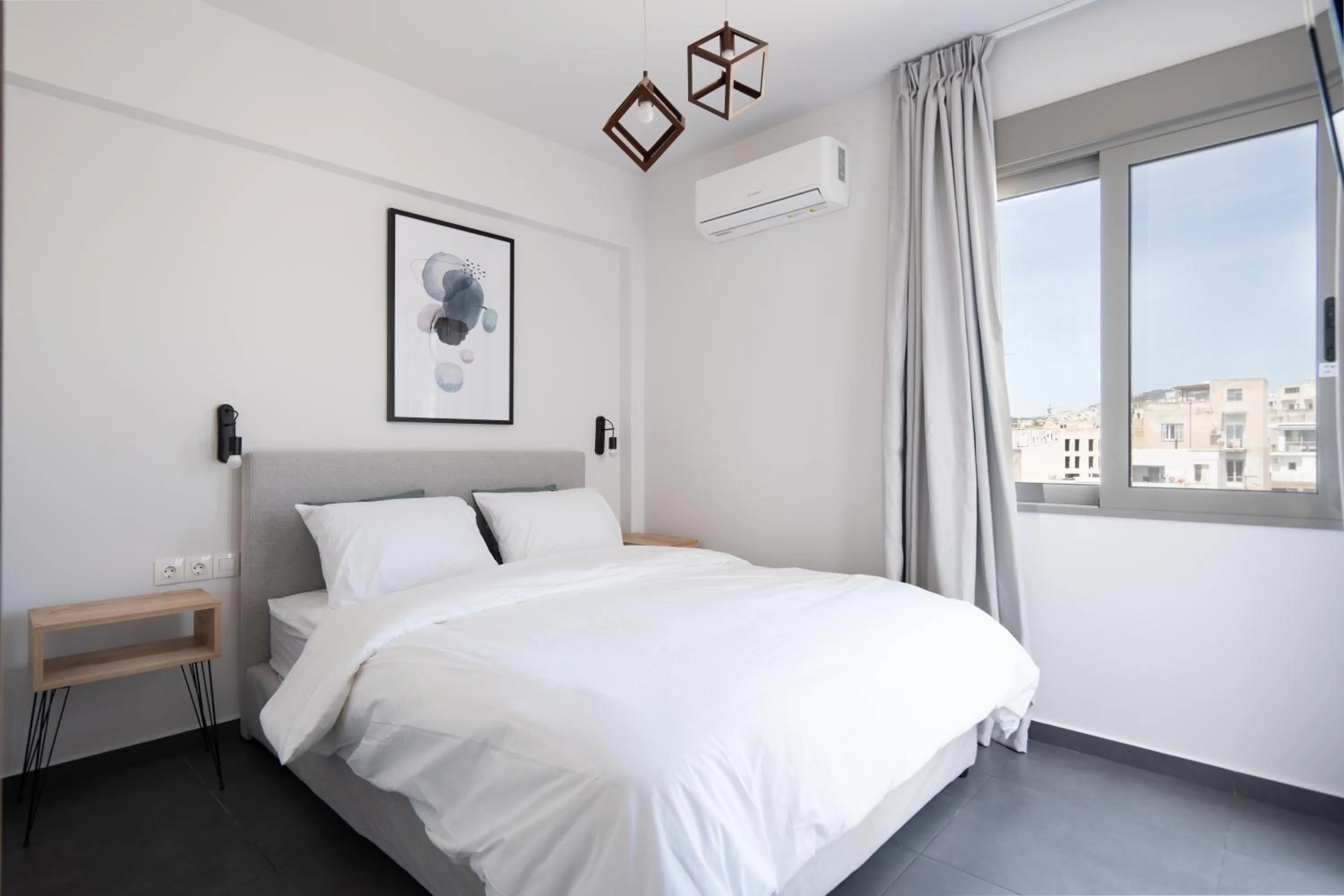 Bed in Starlight Residence