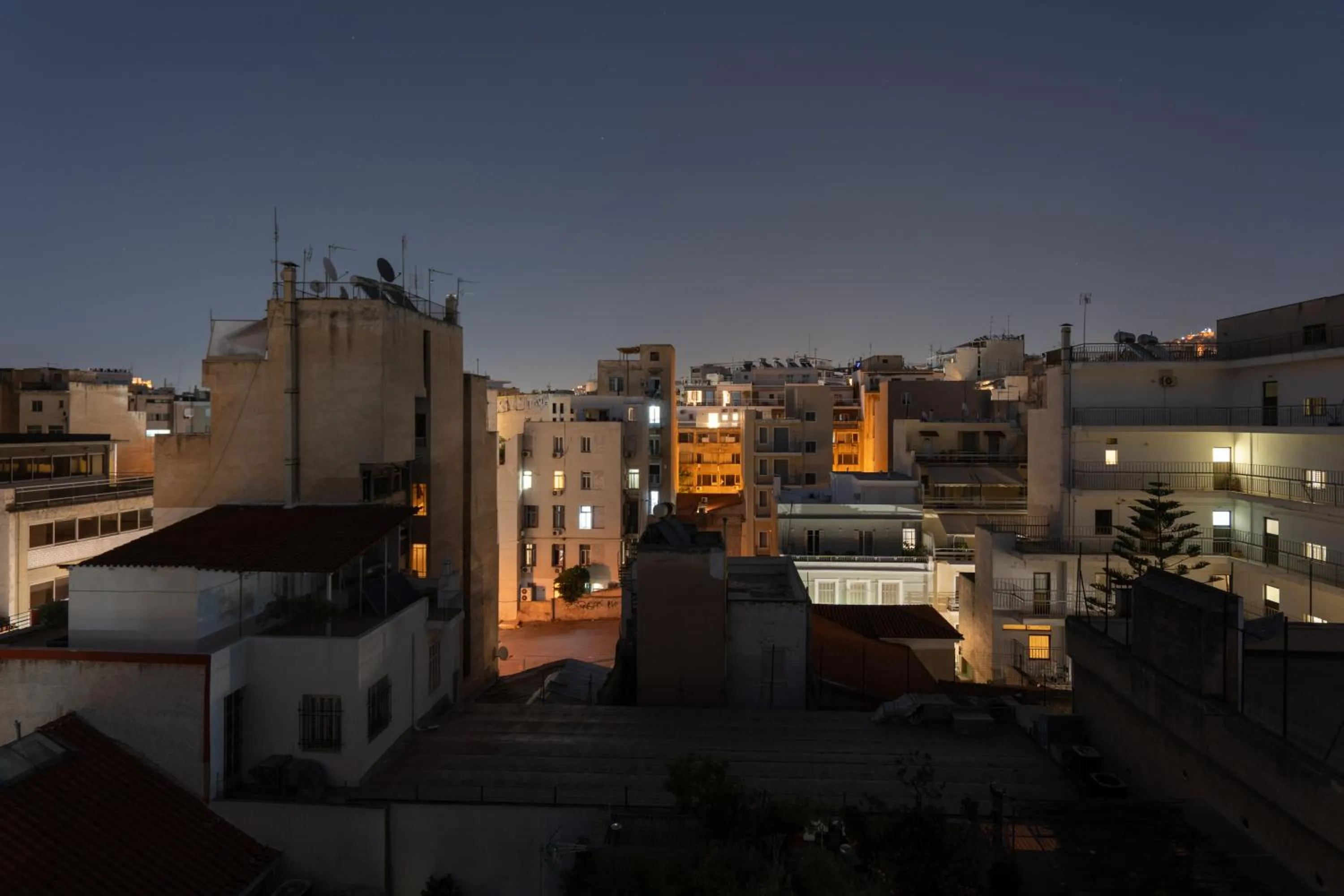 Night in Starlight Residence