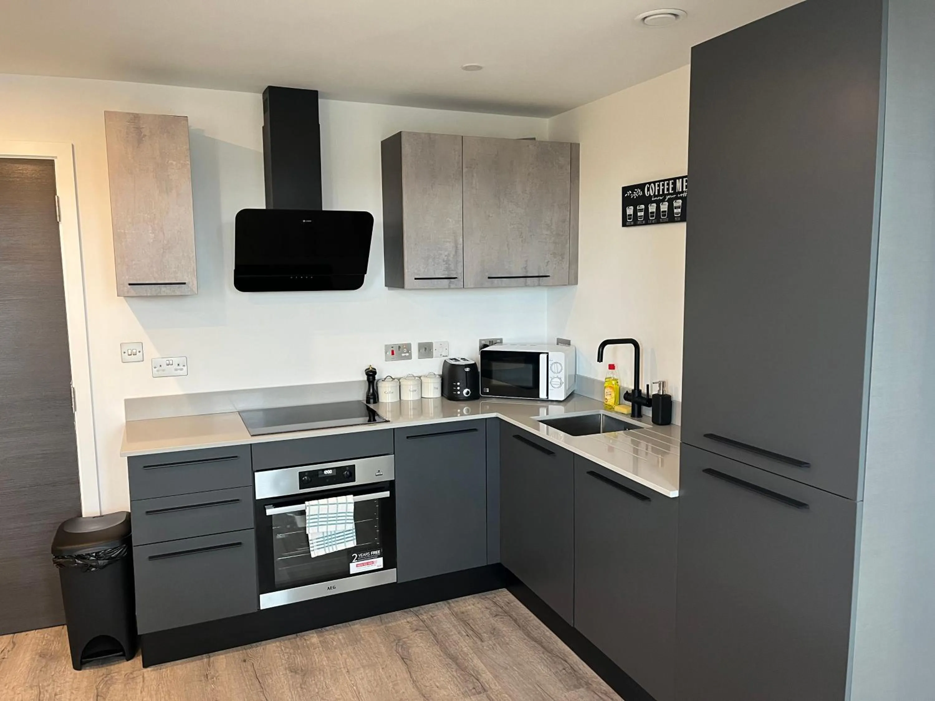 Superb New Build City Centre Flat and Gym