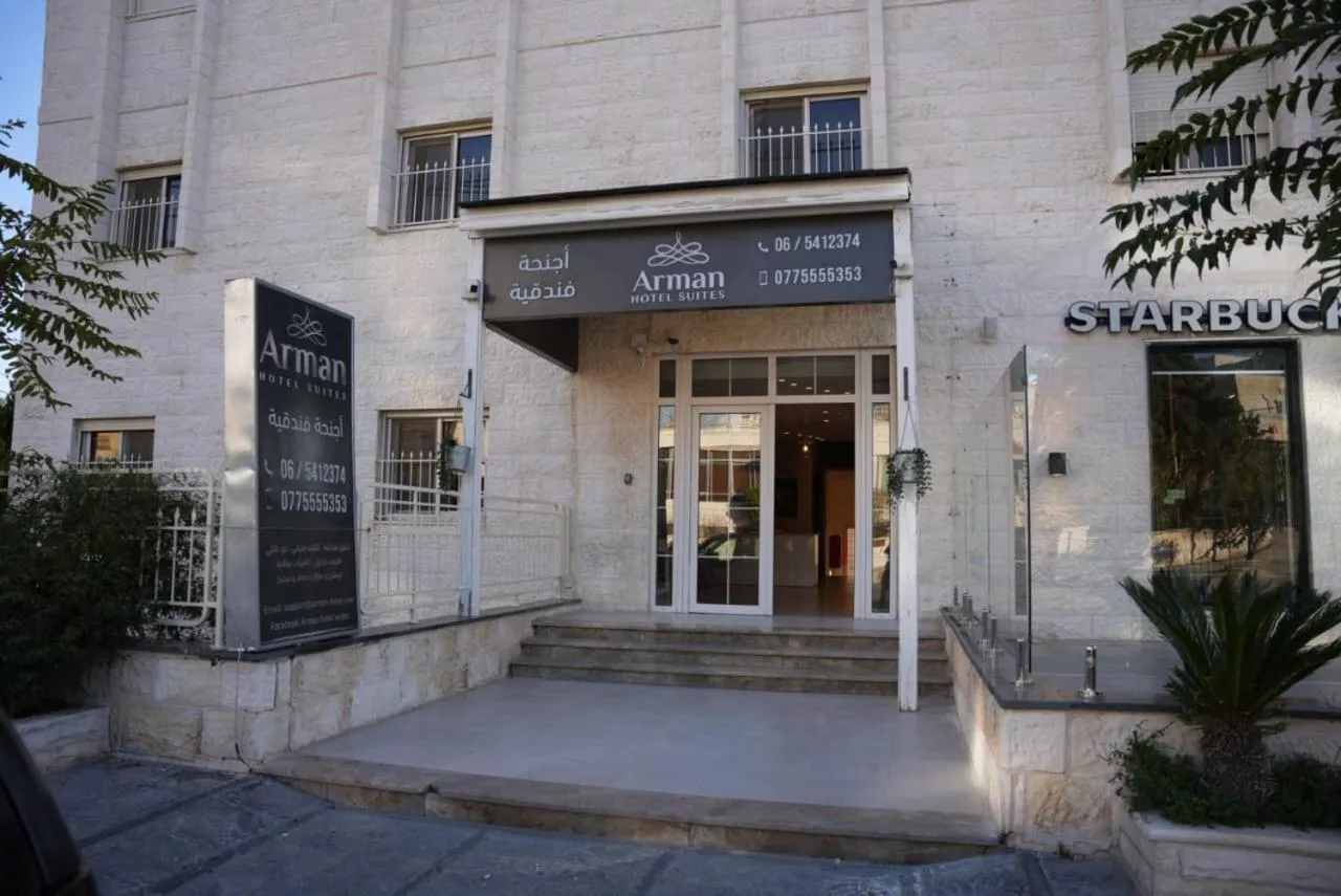 Arman Hotel Suites