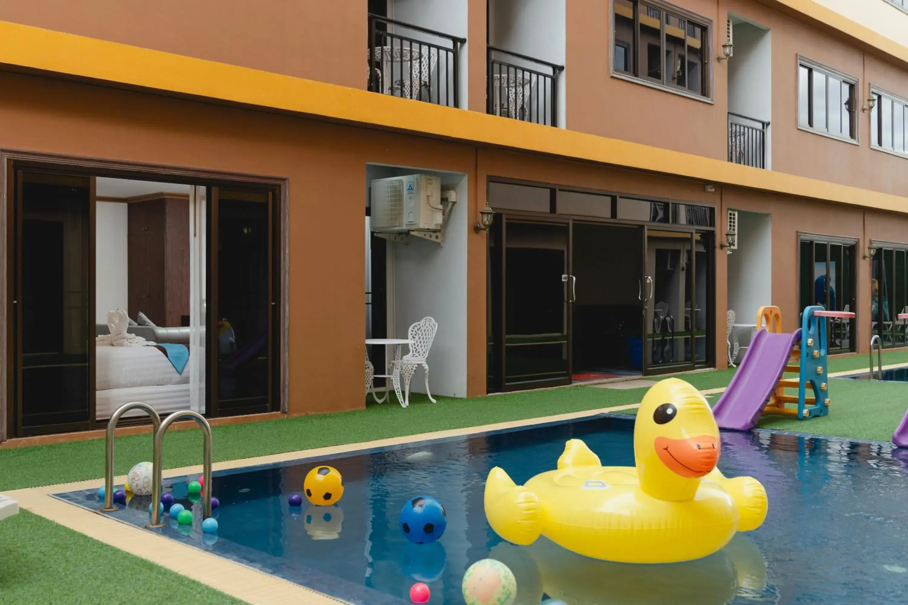 Swimming pool in Baan Plaifah Khao Yai Hotel Swimming pool in Baan Plaifah Khao Yai Hotel