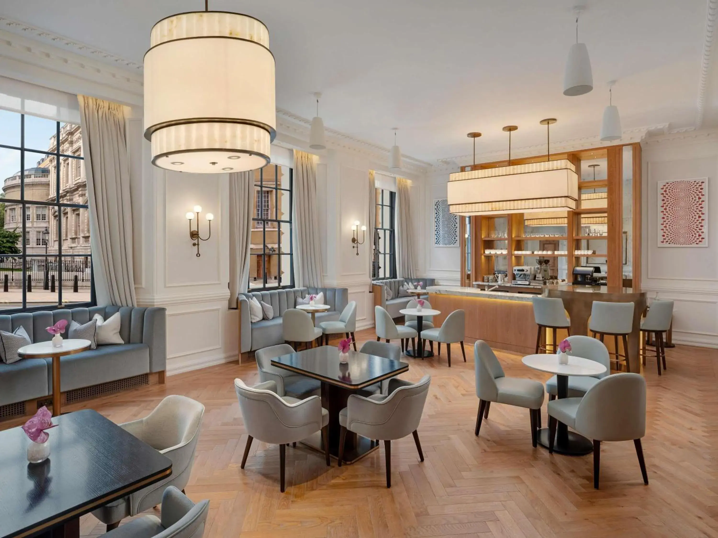 Restaurant/places to eat in Raffles London at The OWO Restaurant/places to eat in Raffles London at The OWO