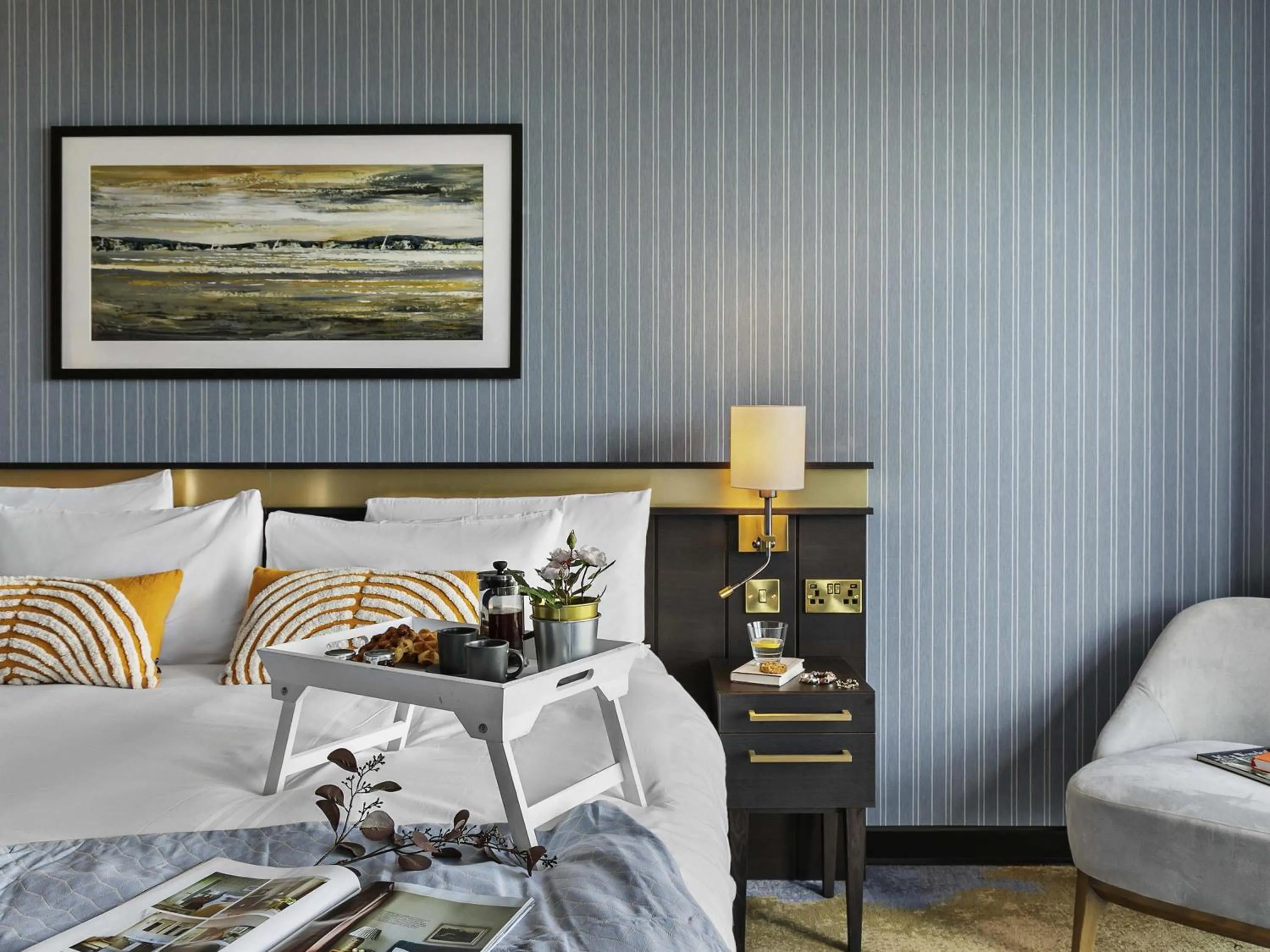 Bedroom in Mercure Paignton Hotel