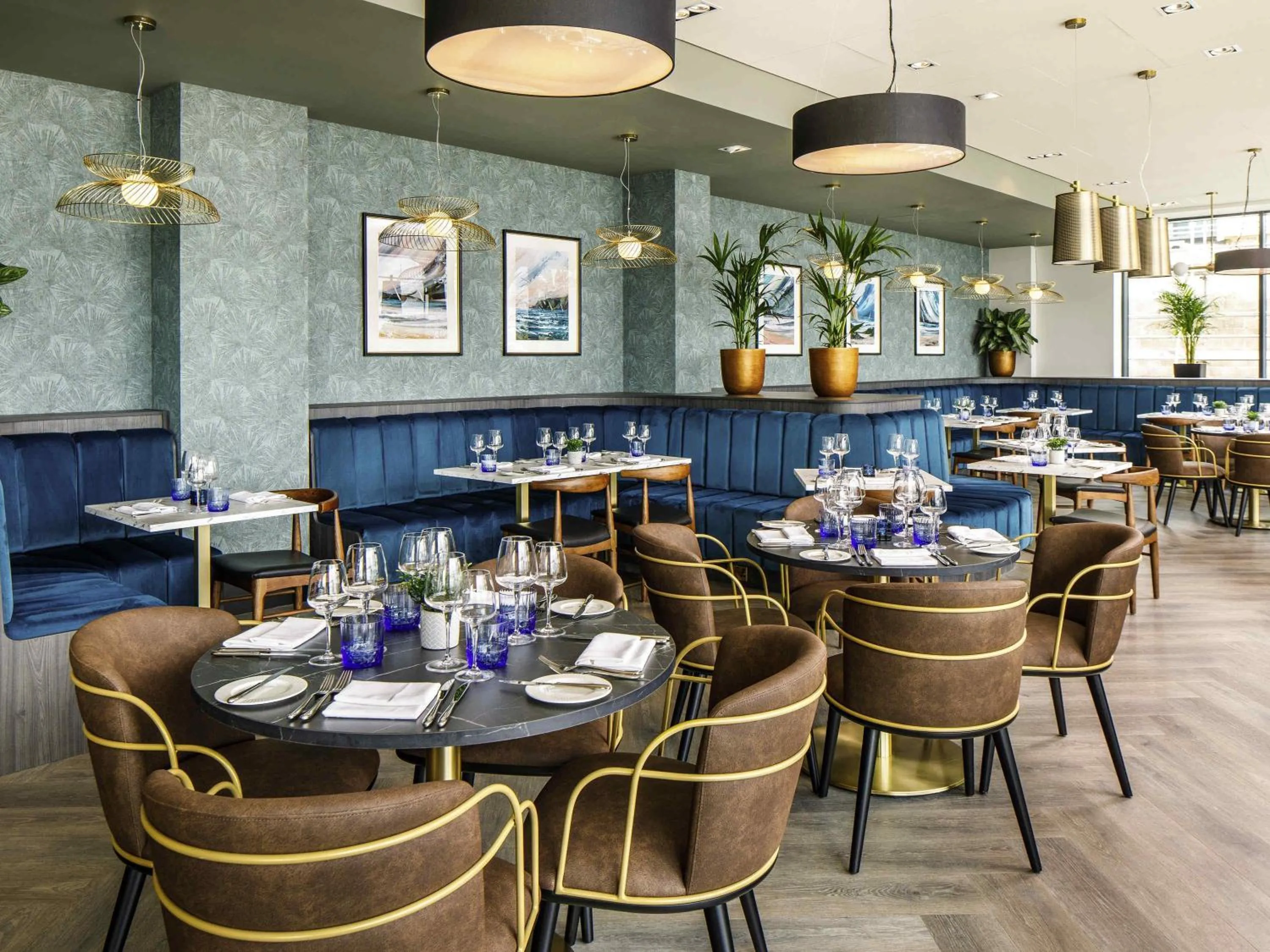 Restaurant/places to eat in Mercure Paignton Hotel