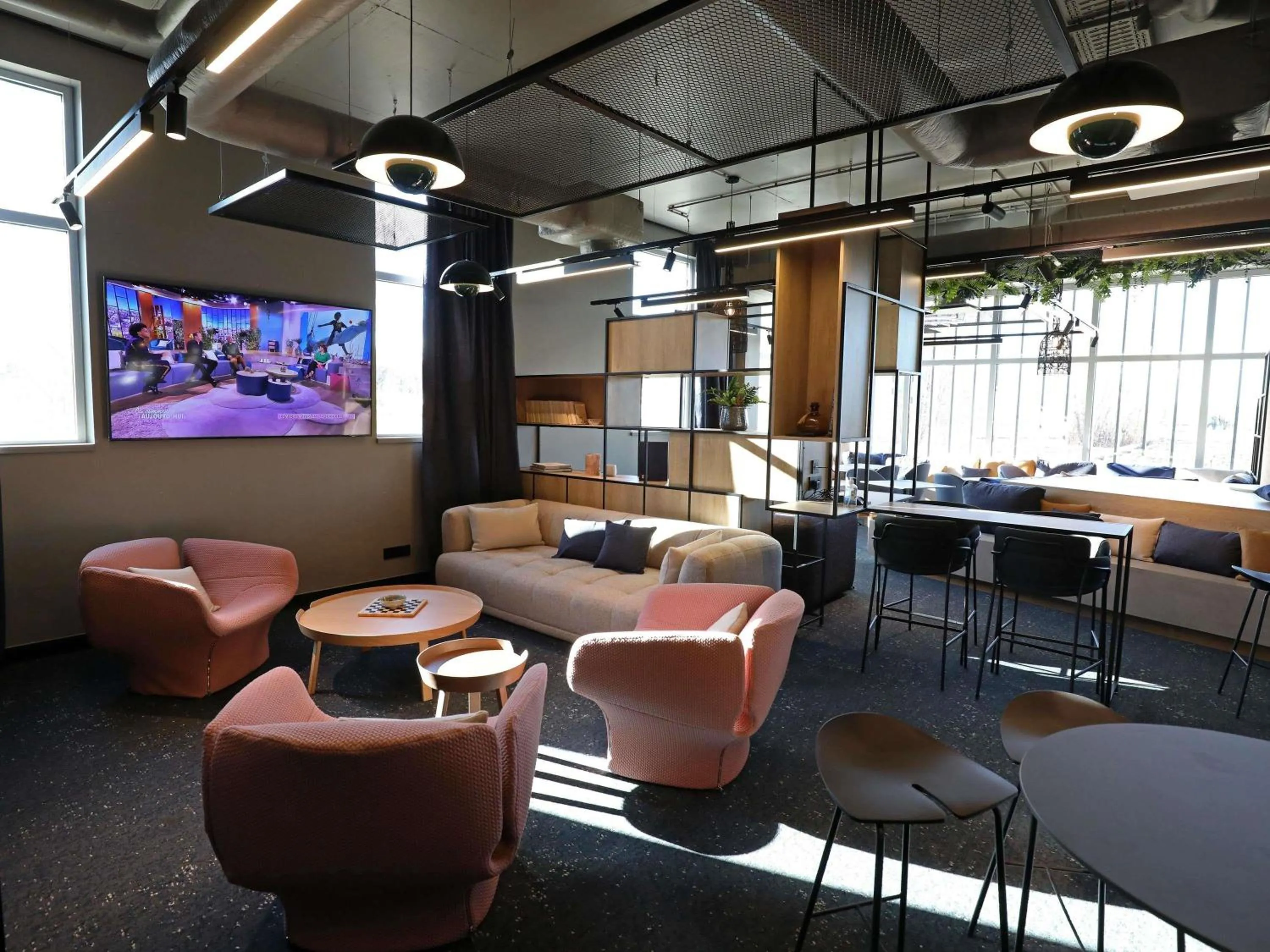 Property building in Ibis Bourgoin Jallieu Medipole