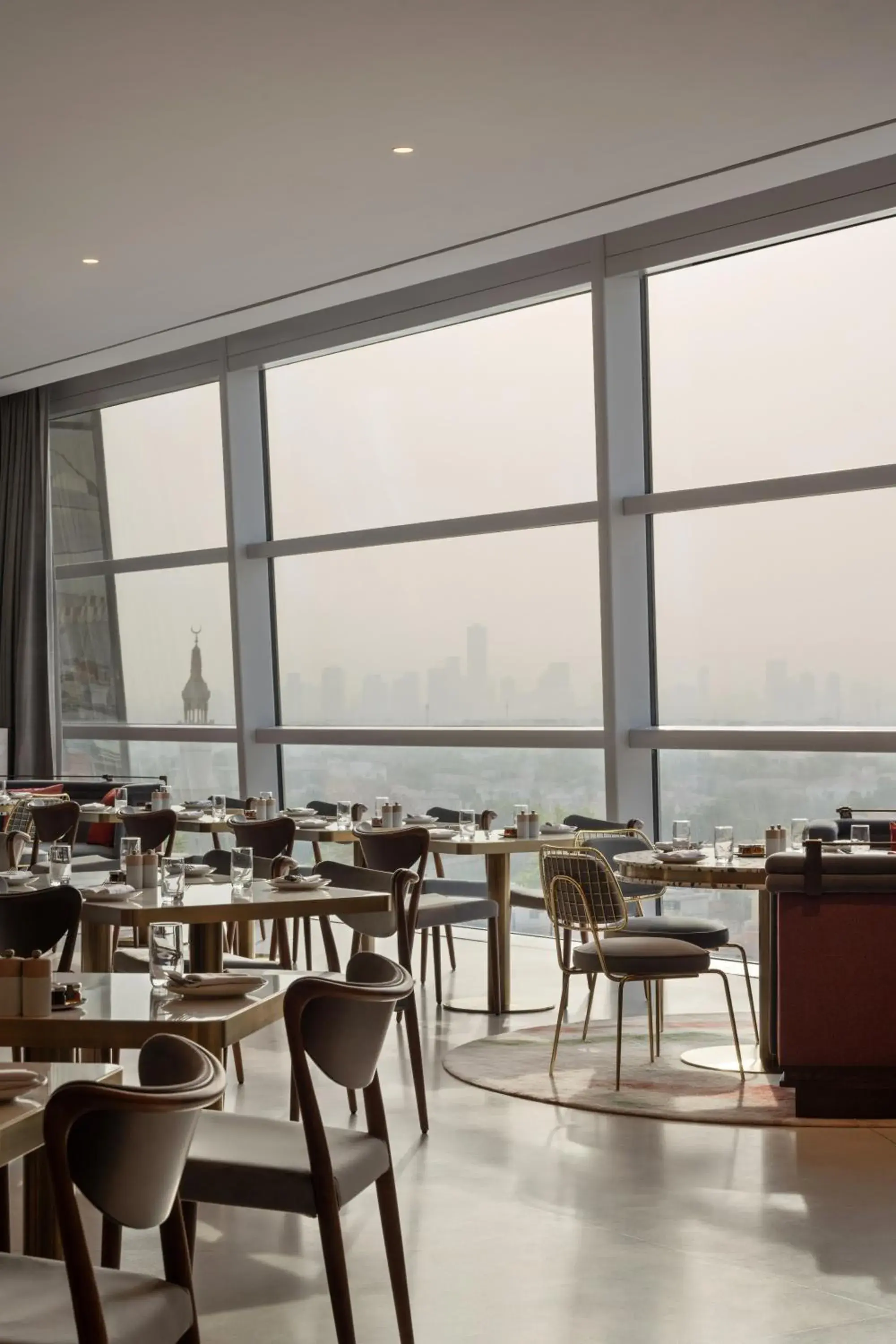 Restaurant/places to eat in SO/ Uptown Dubai Restaurant/places to eat in SO/ Uptown Dubai