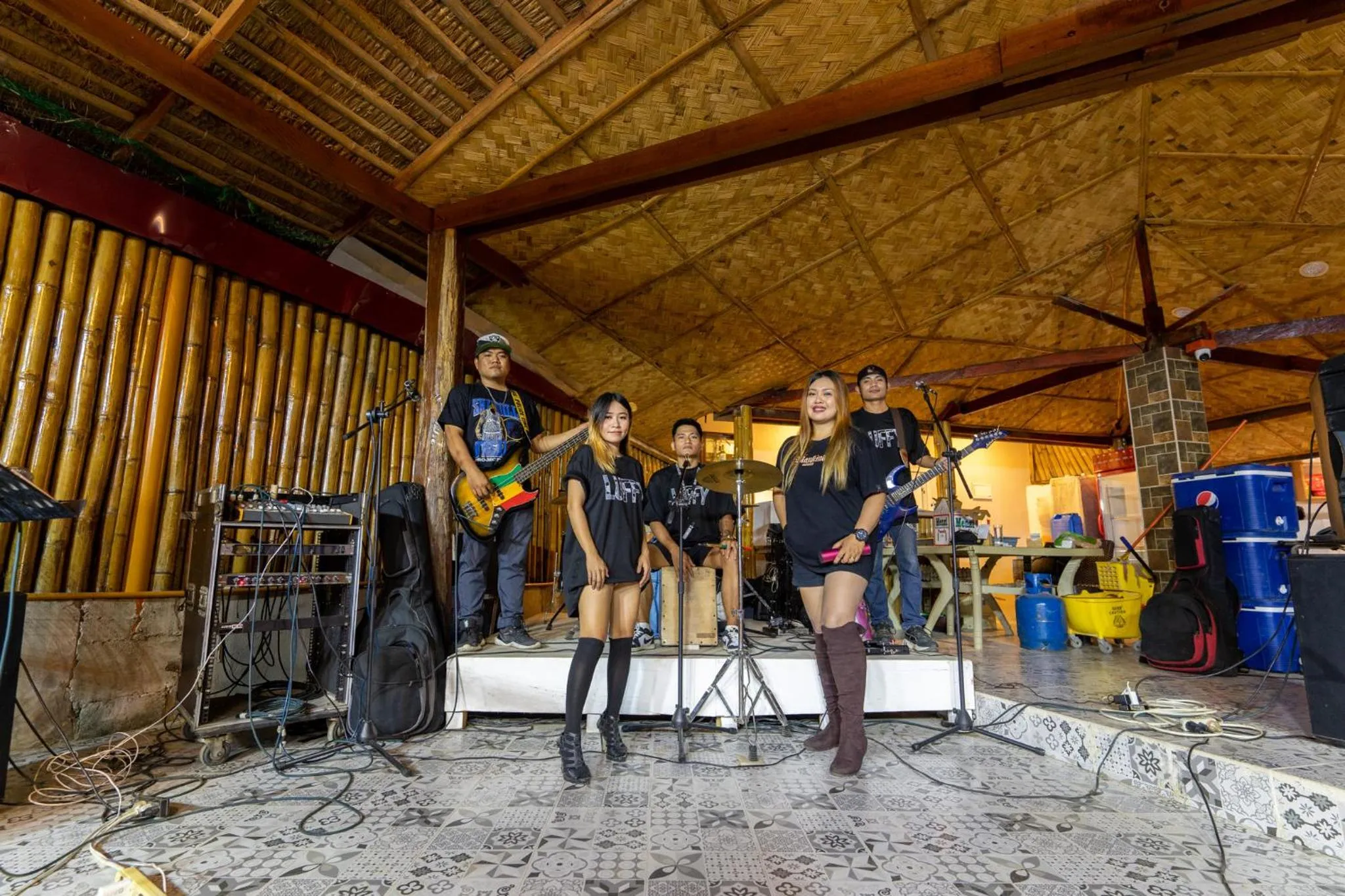 Evening entertainment in Bamboo Paraiso Resort at Bolo Beach