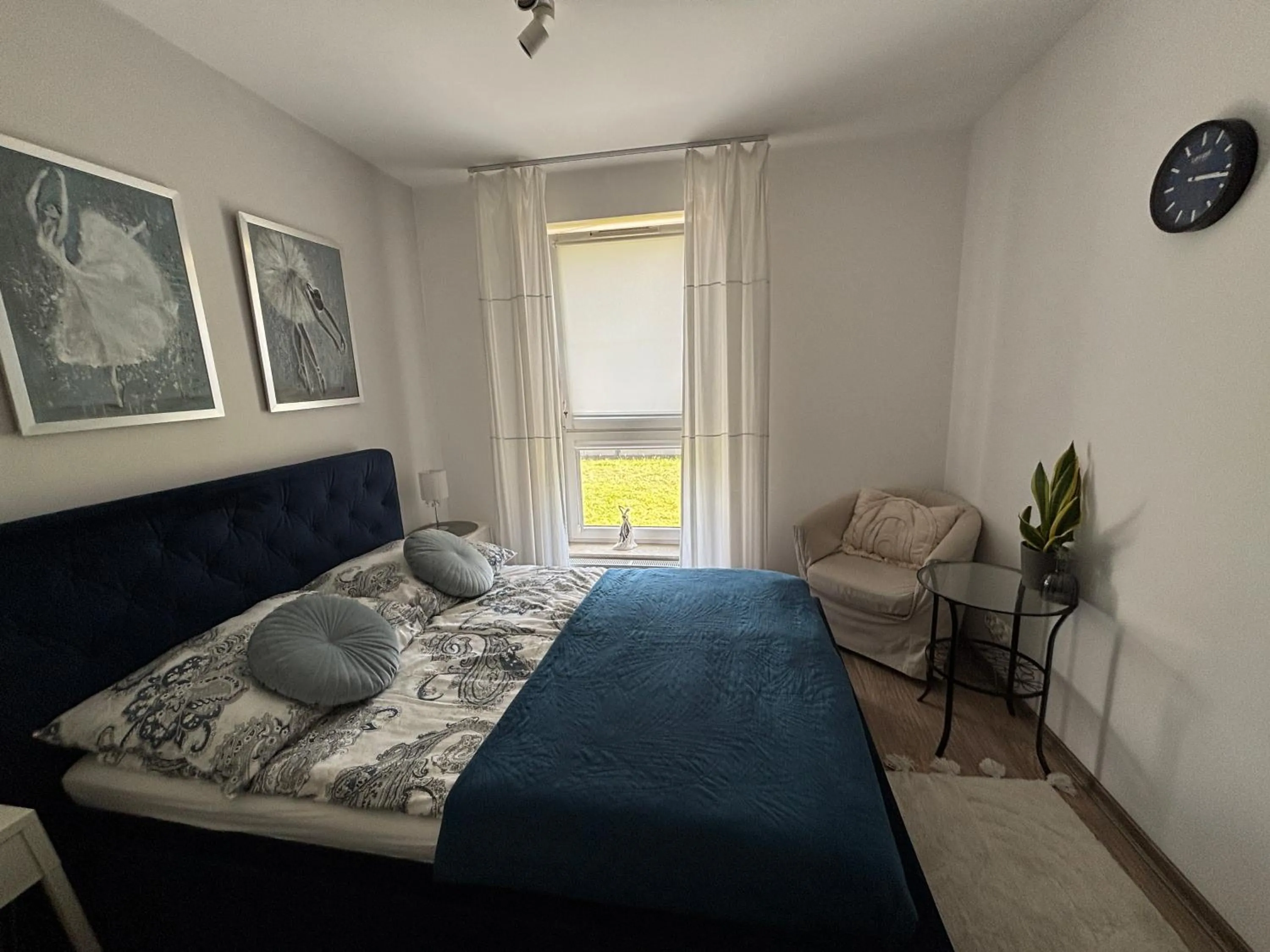 Bedroom, Bed in Apartament Kalina