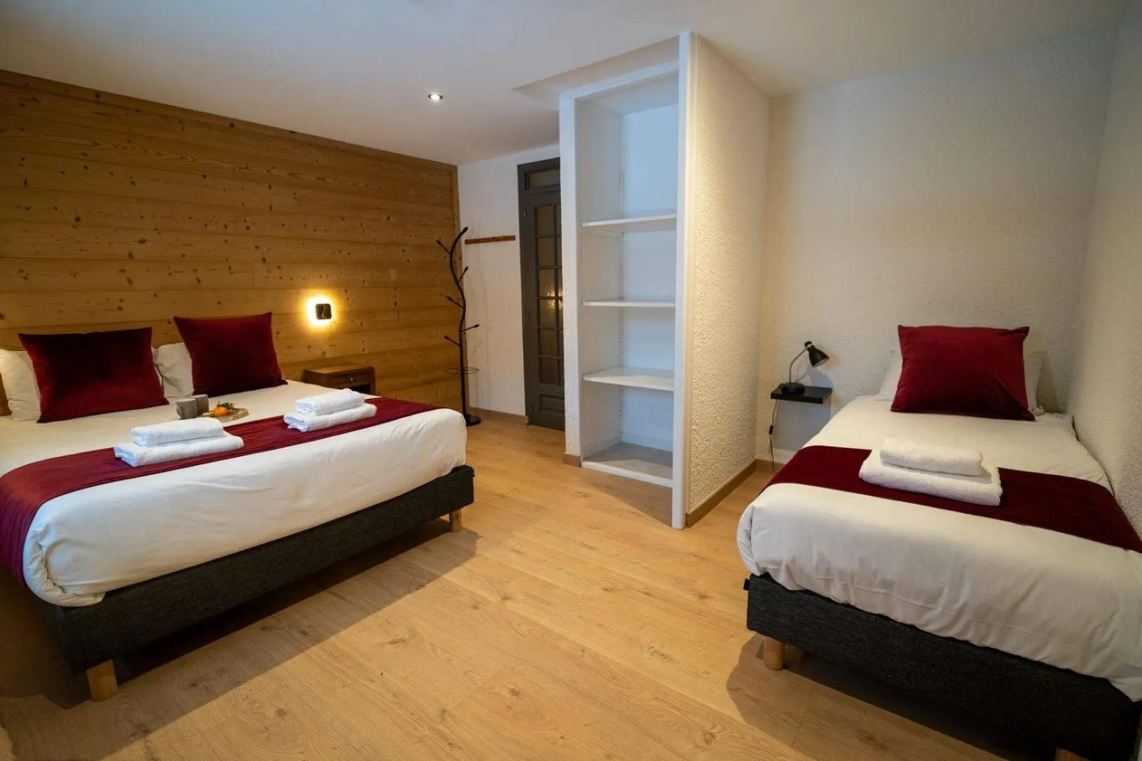 Bed in Hôtel Restaurant Le Madame