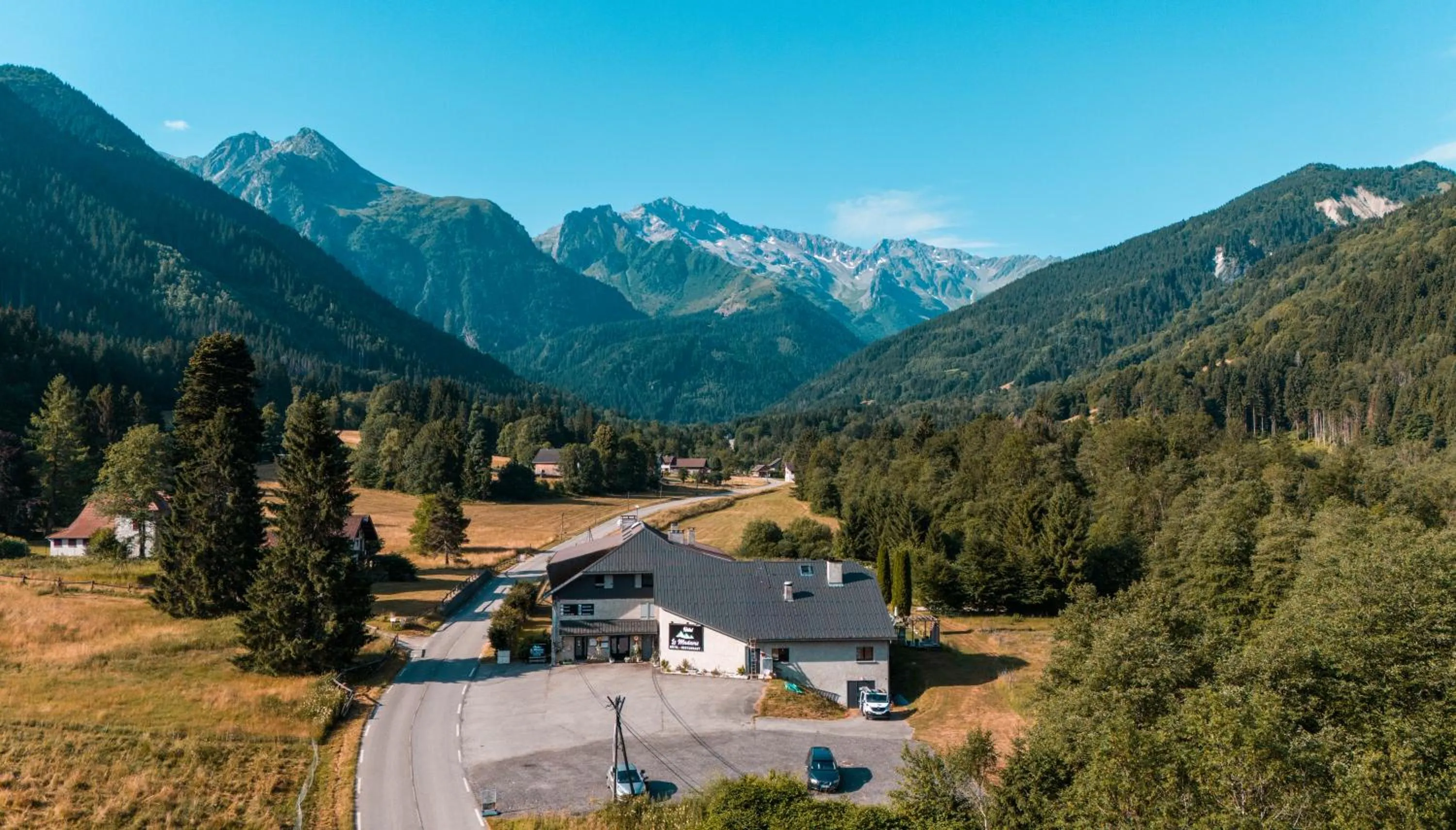 Hôtel Restaurant Le Madame