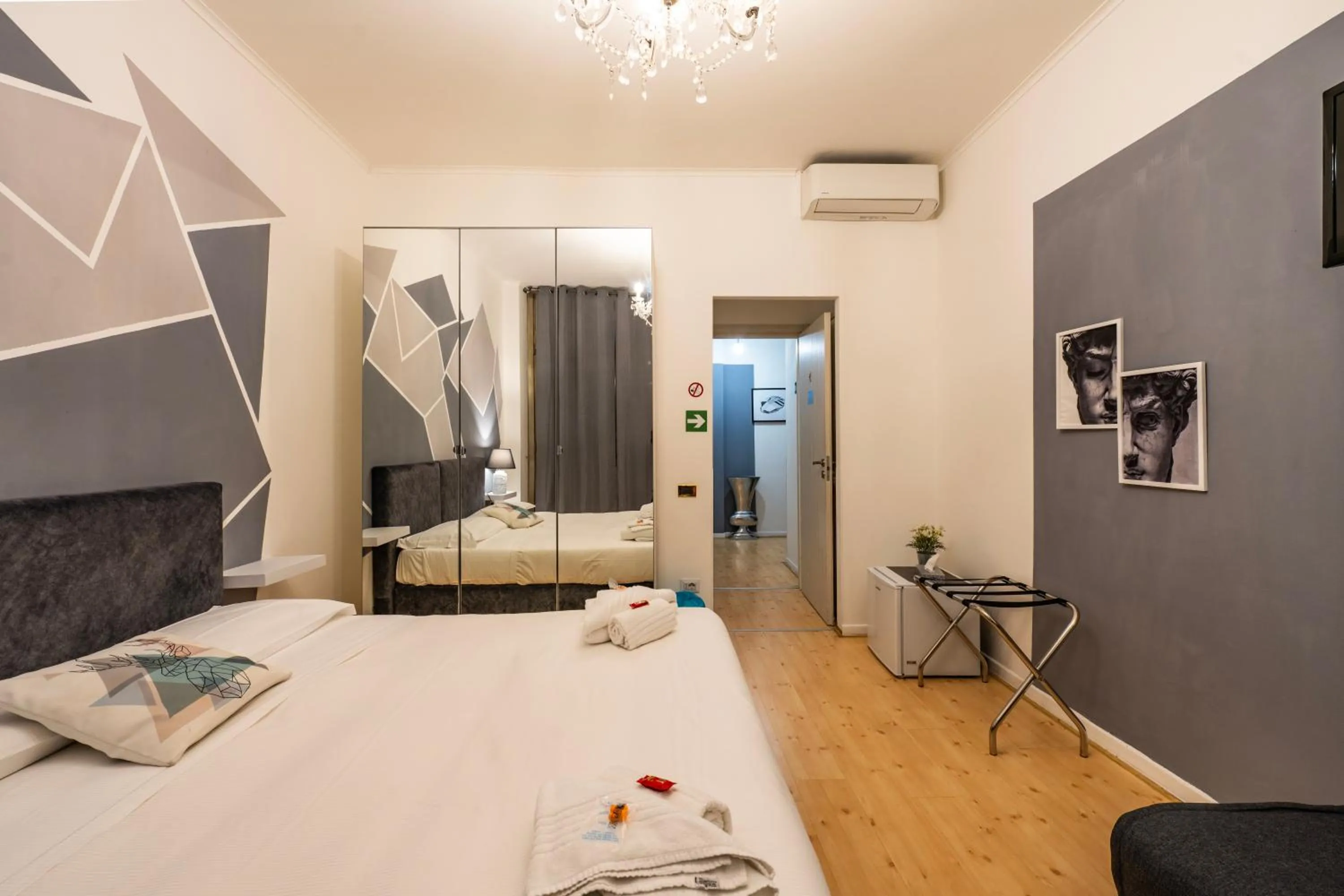 Bed in Mia House Roma