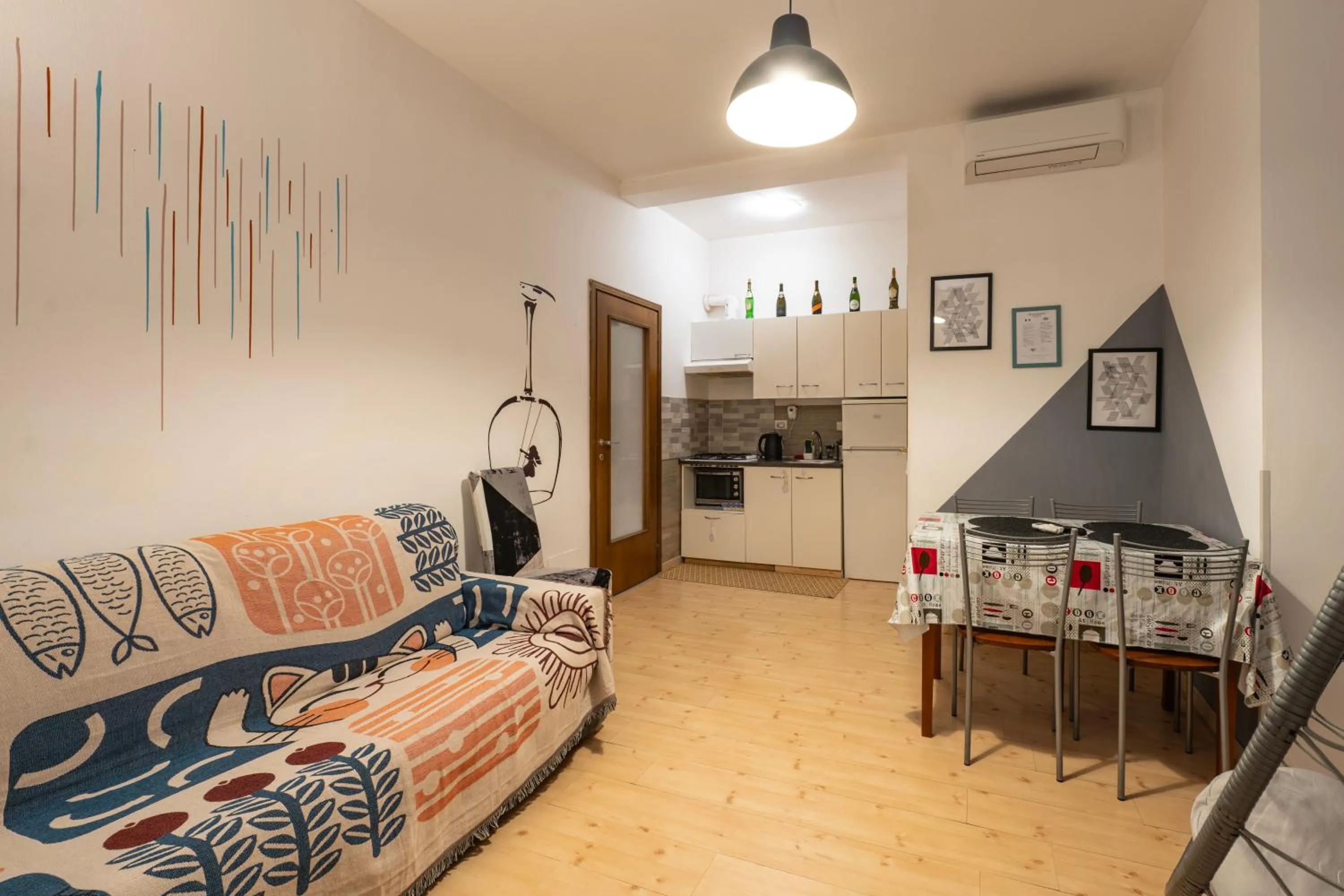 Kitchen or kitchenette in Mia House Roma