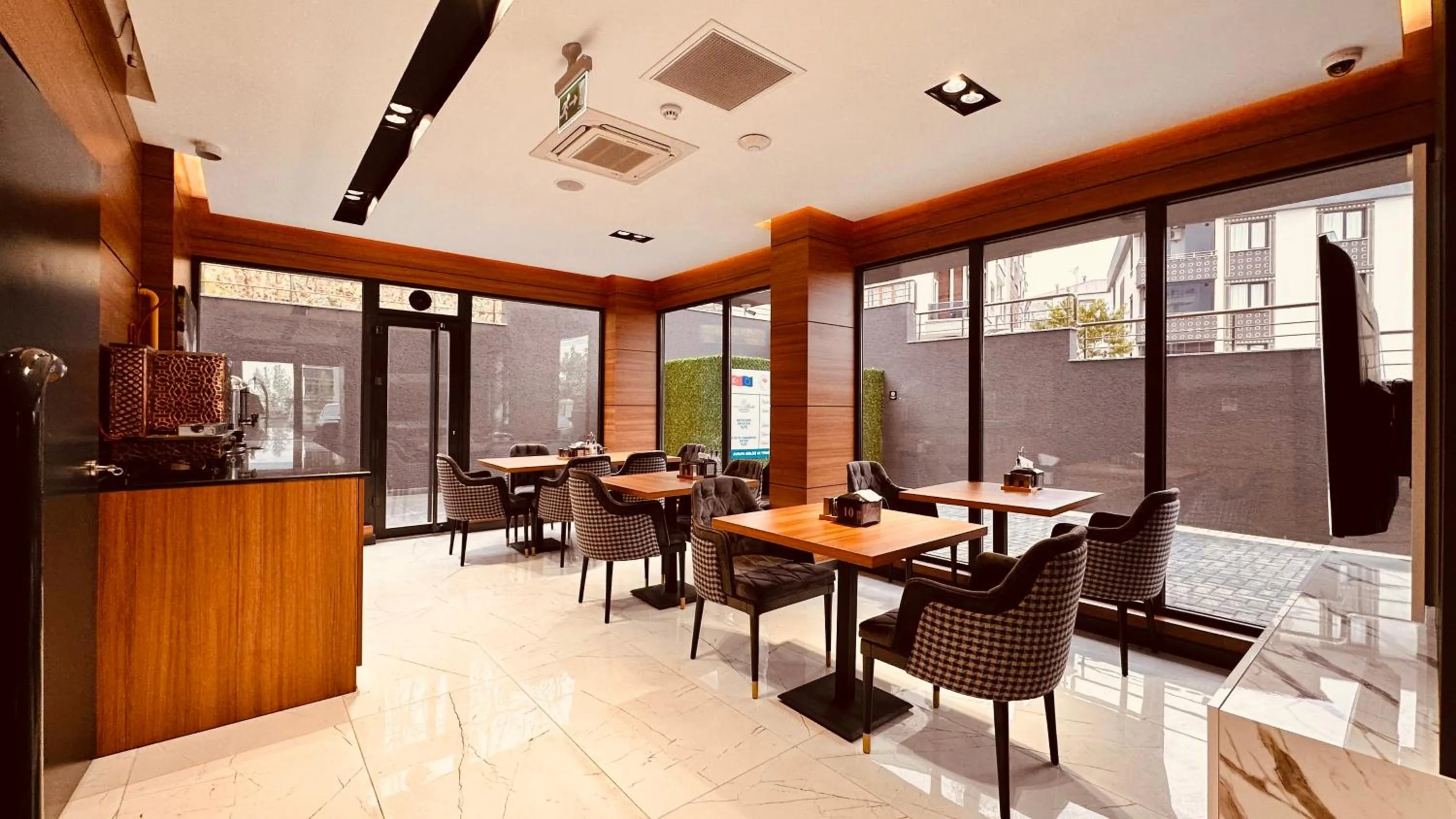 Restaurant/places to eat in Golden Inn Airport - TRABZON