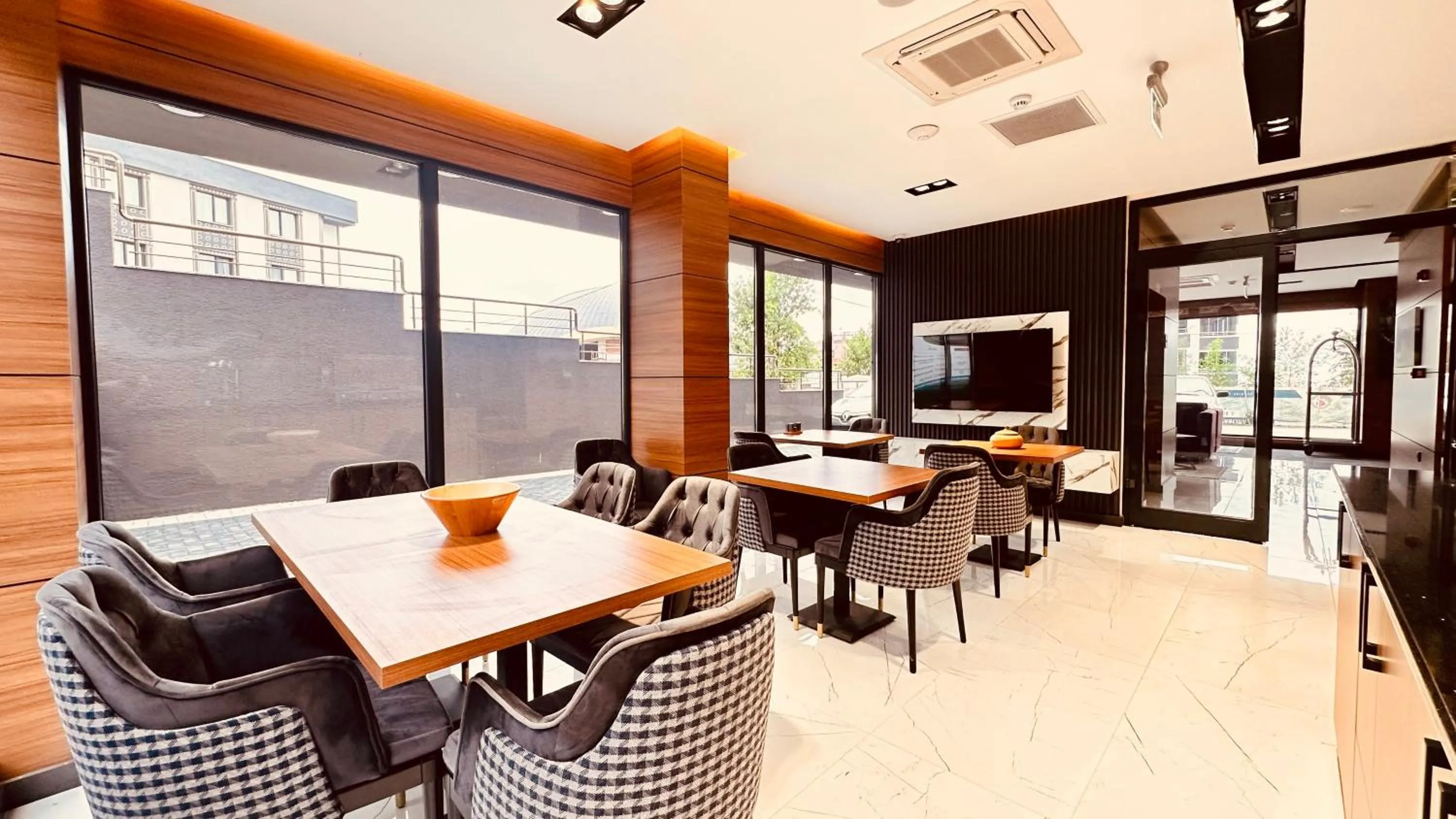 Restaurant/places to eat in Golden Inn Airport - TRABZON