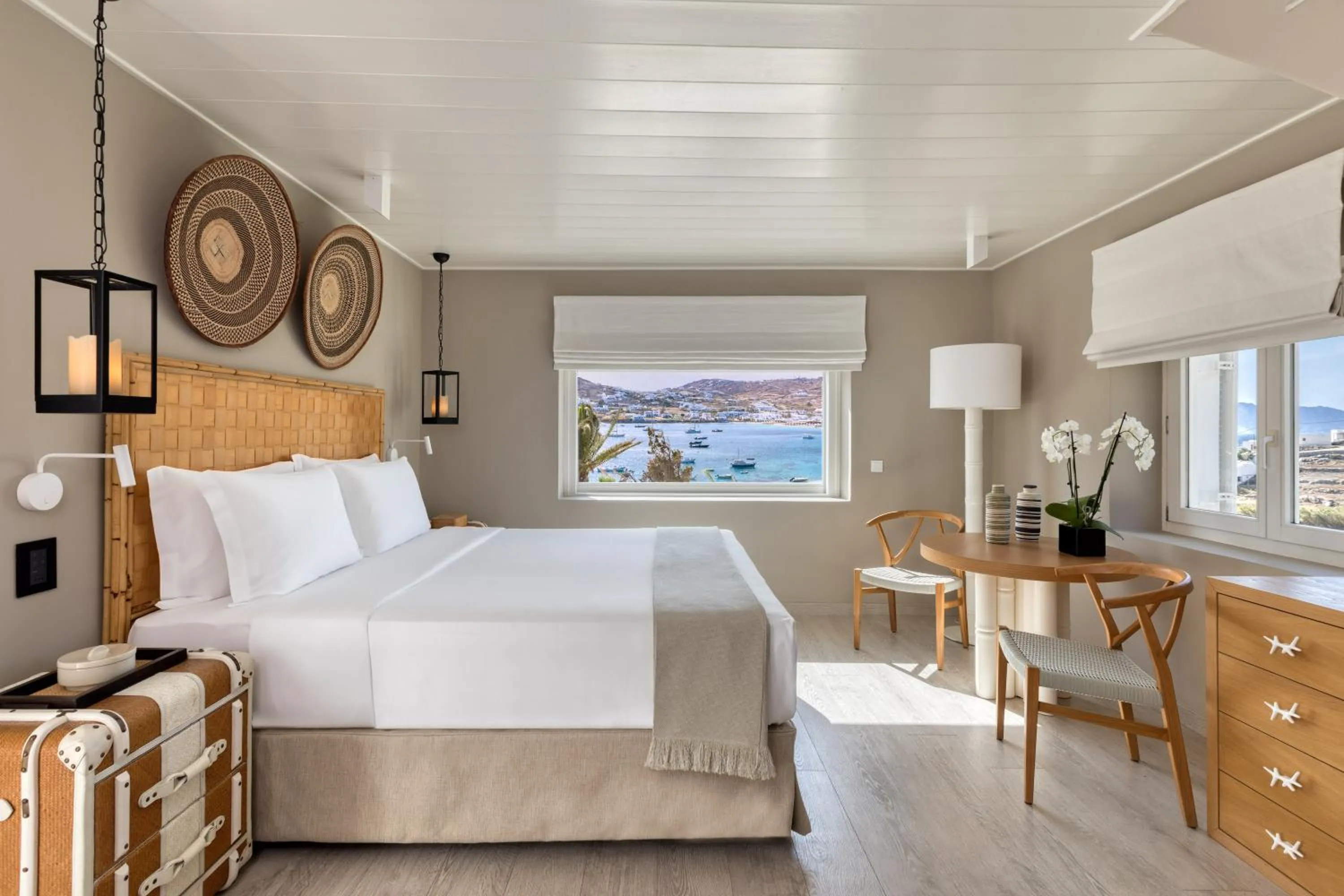Bedroom, Bed in Santa Marina, A Luxury Collection Resort, Mykonos