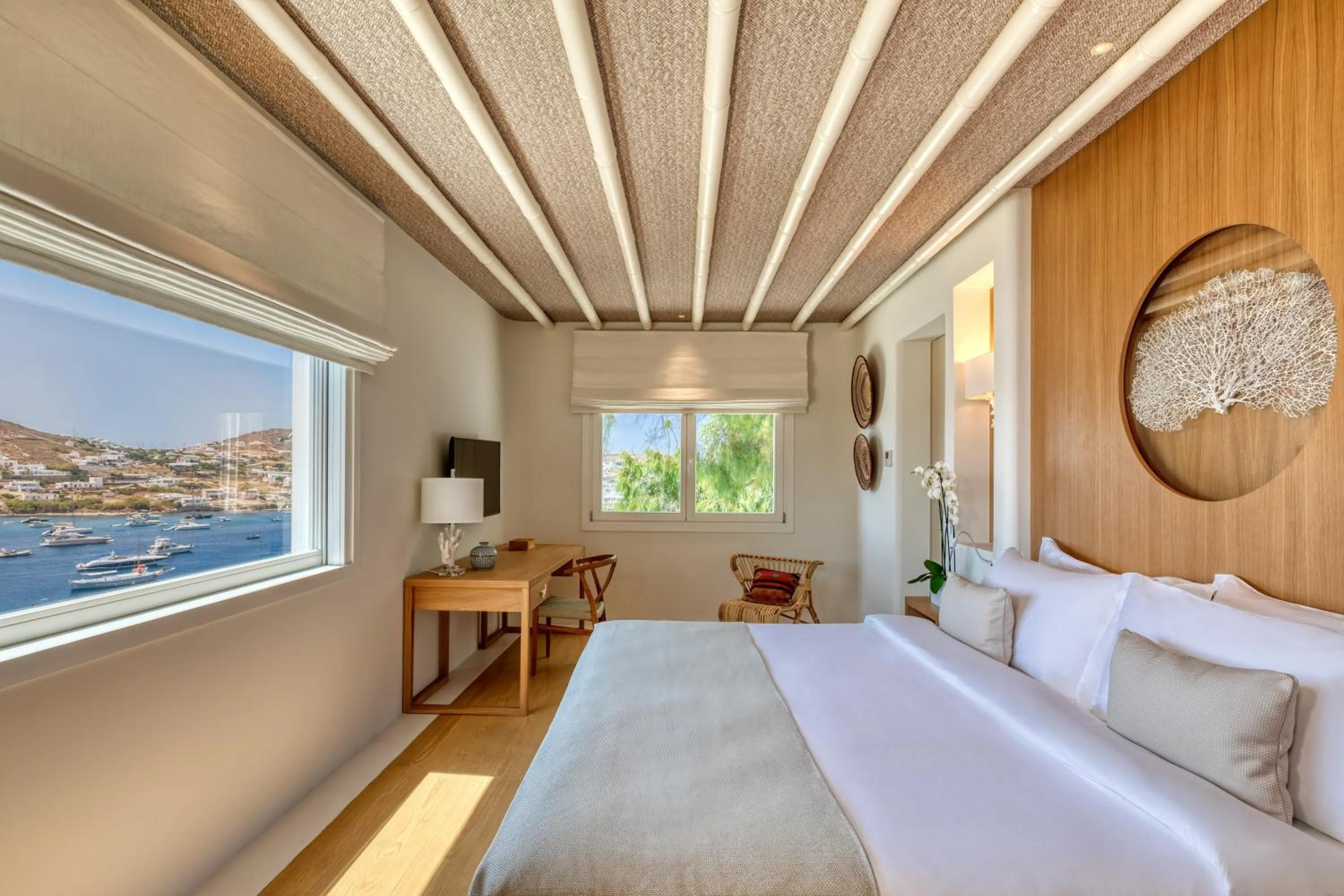 Bed in Santa Marina, A Luxury Collection Resort, Mykonos