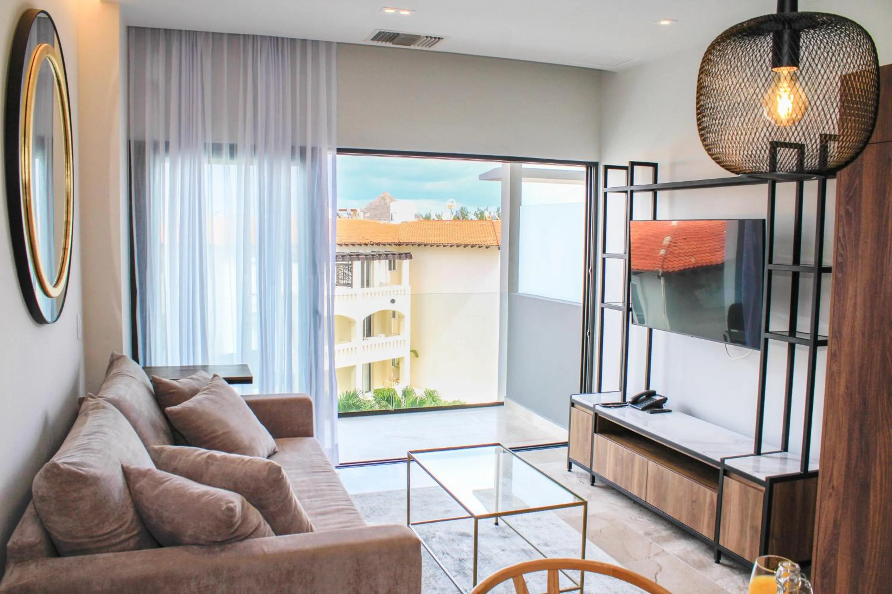 TV and multimedia in Singular Dream Vacation Rentals