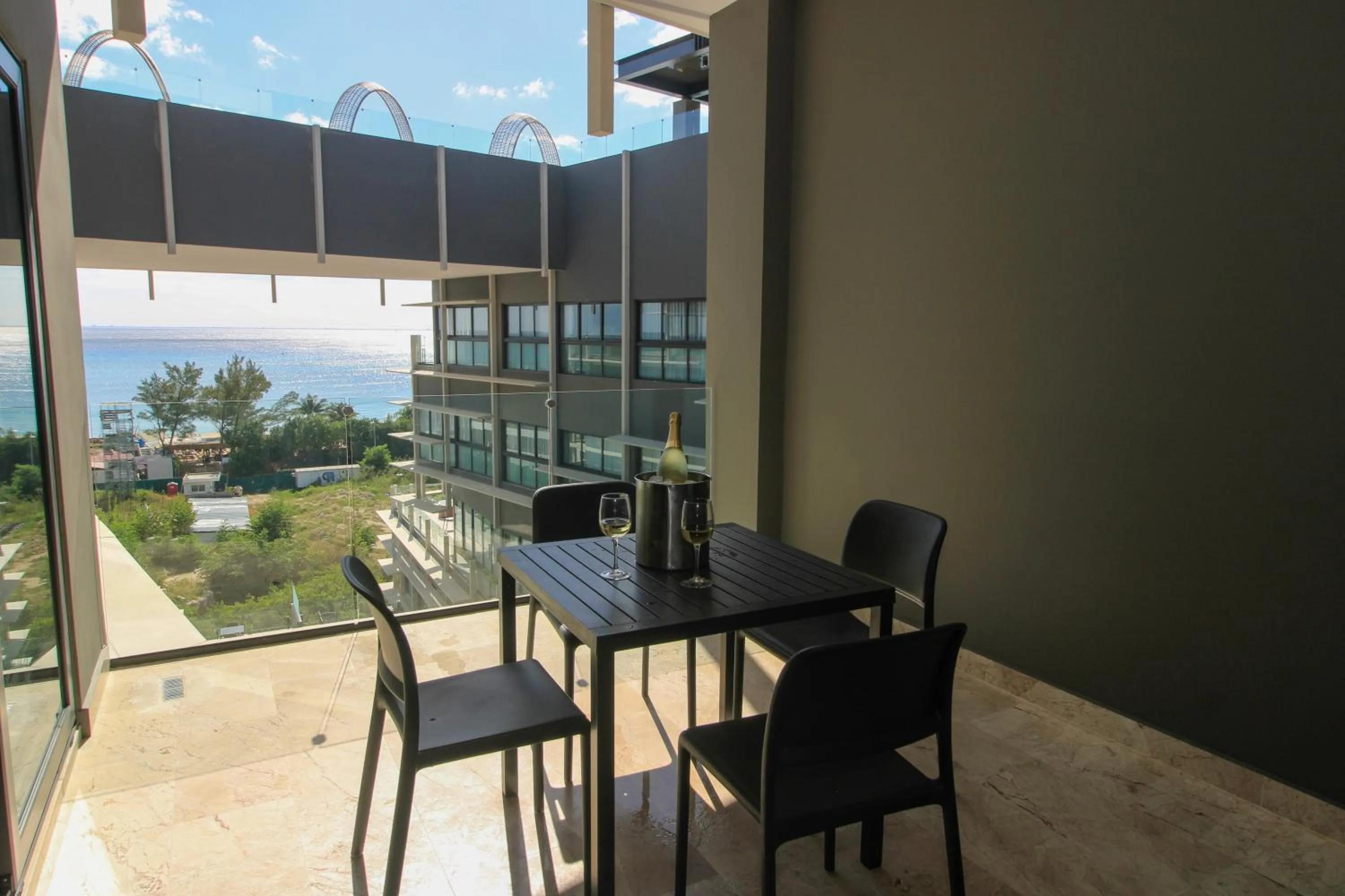 Natural landscape in Singular Dream Vacation Rentals