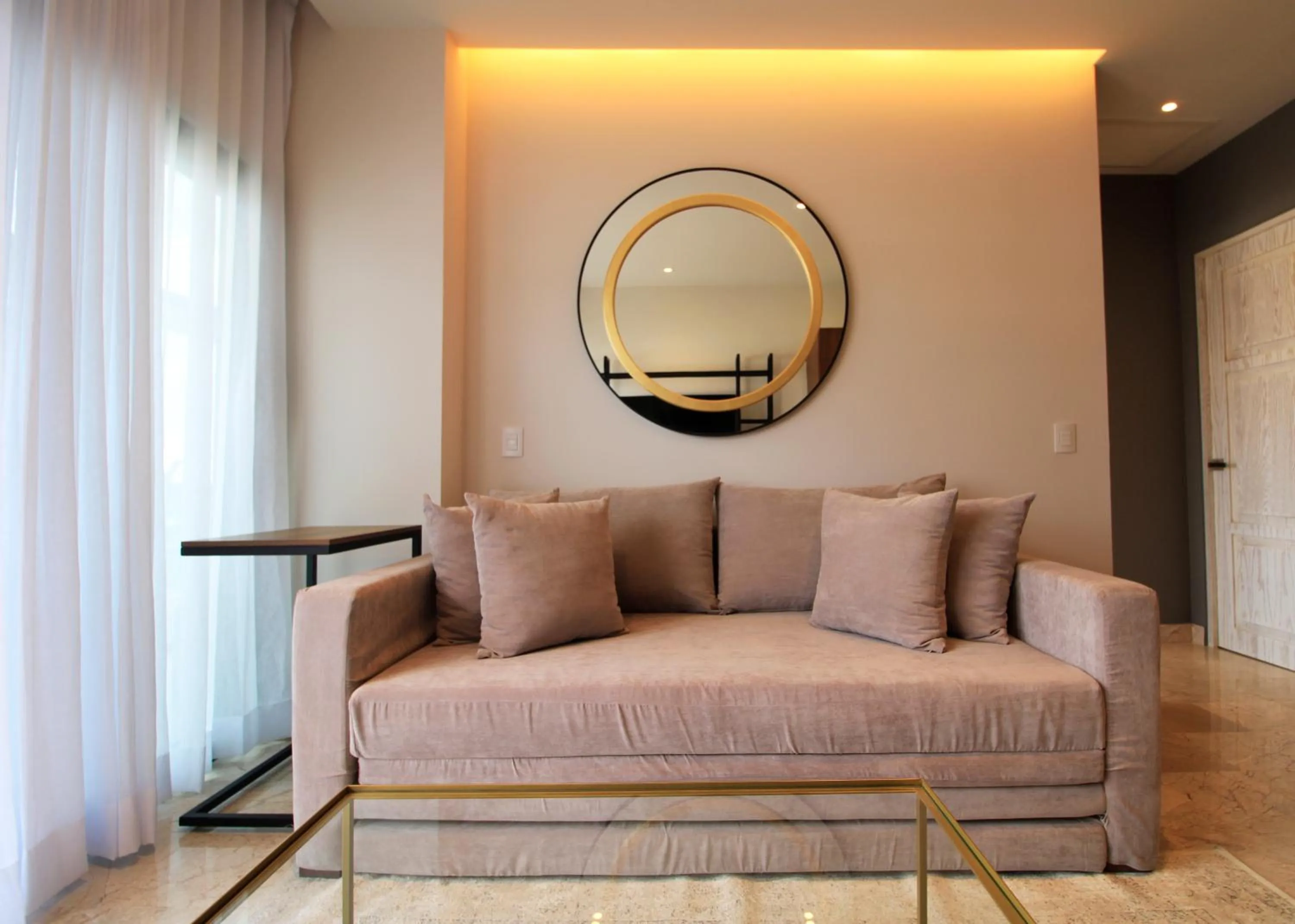 Living room in Singular Dream Vacation Rentals