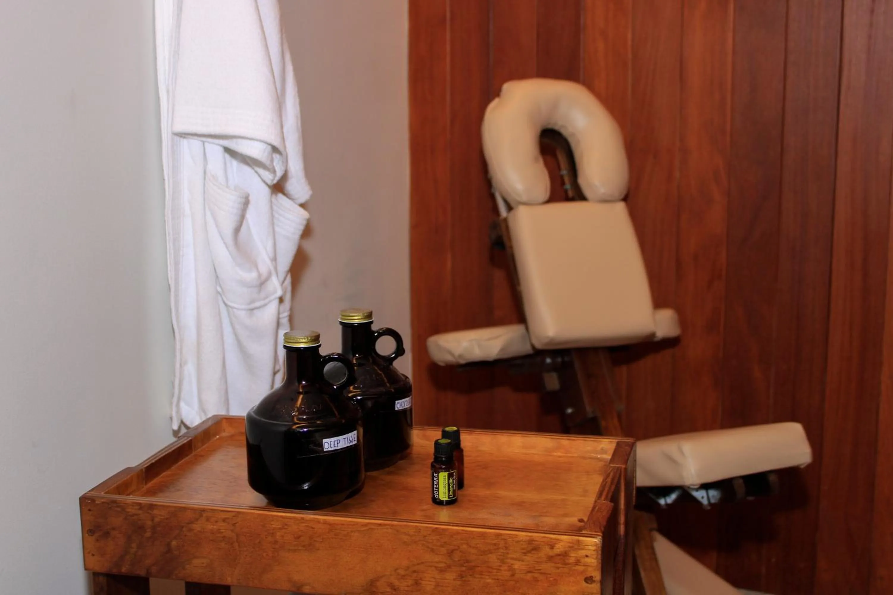 Massage in Singular Dream Vacation Rentals