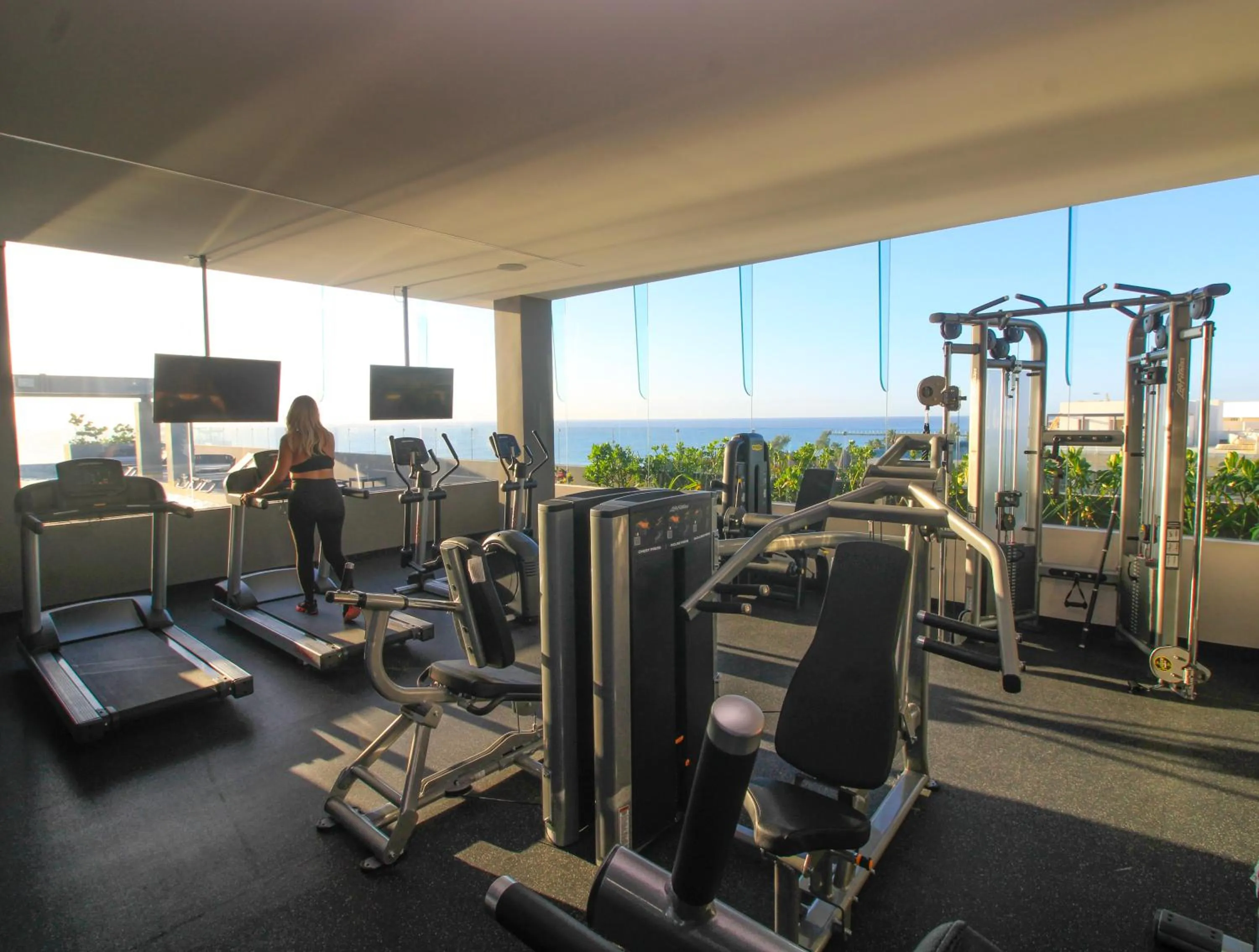 Fitness centre/facilities in Singular Dream Vacation Rentals