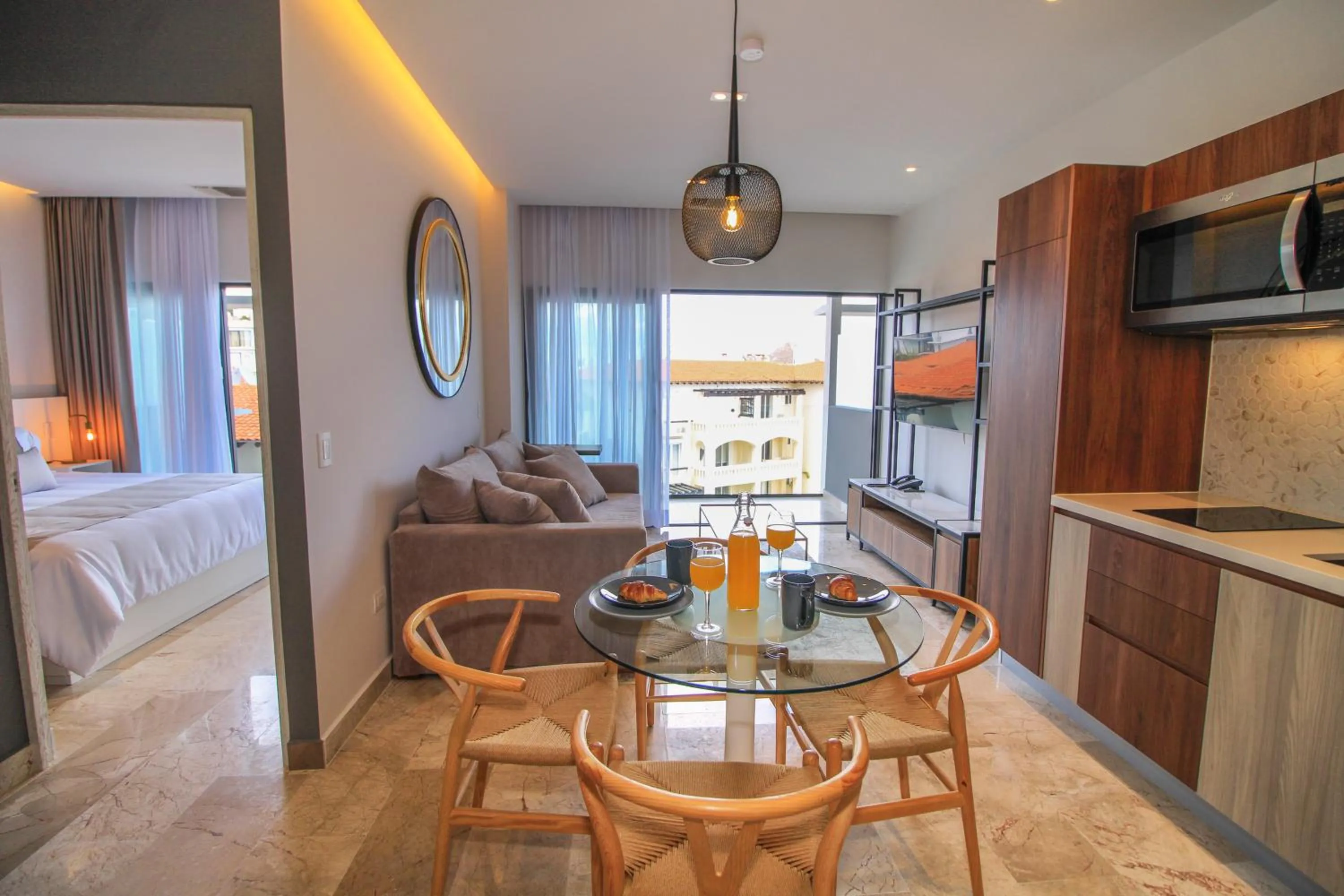 Kitchen or kitchenette in Singular Dream Vacation Rentals